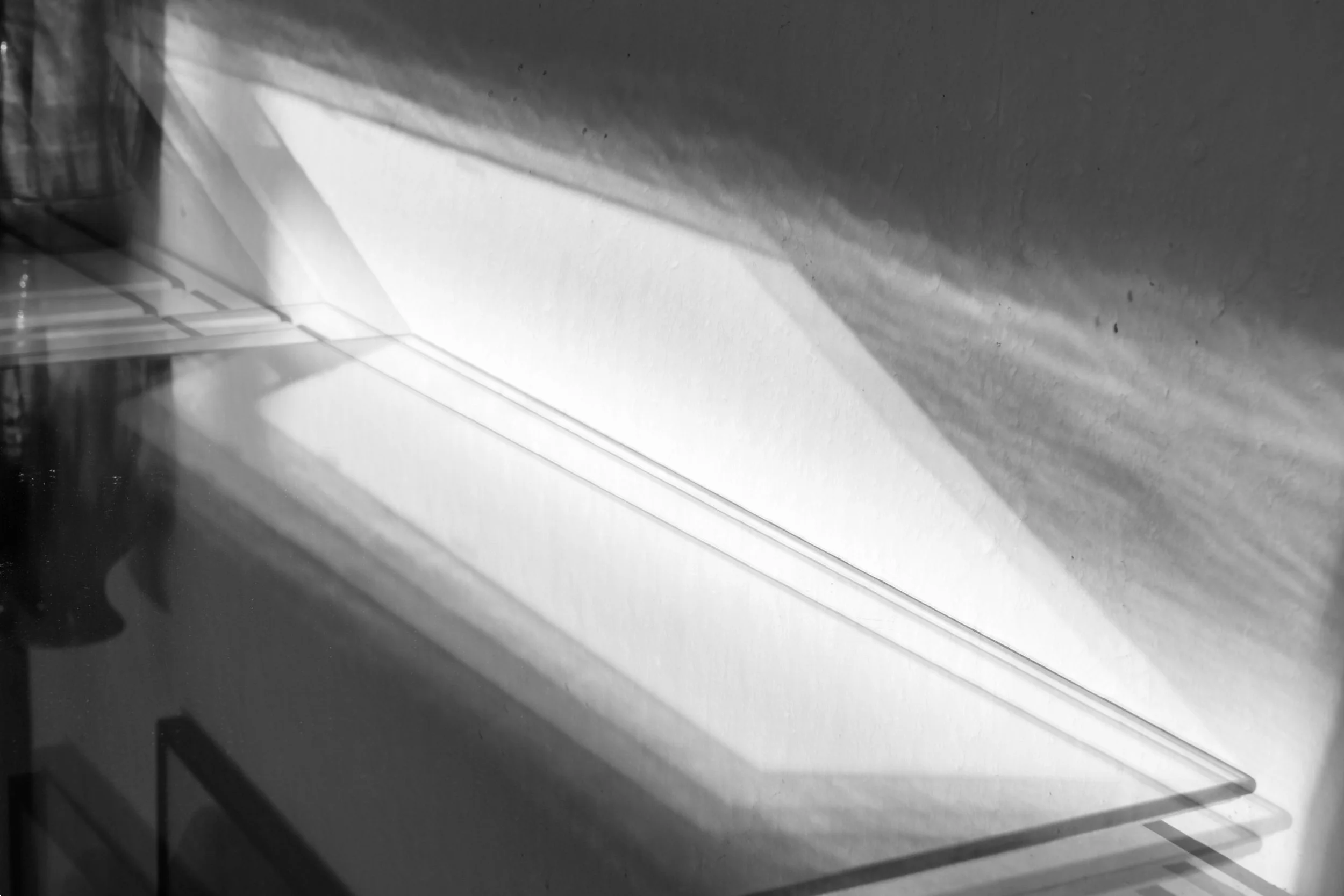 Sun Reflected on Mirror - Studio Dentergem