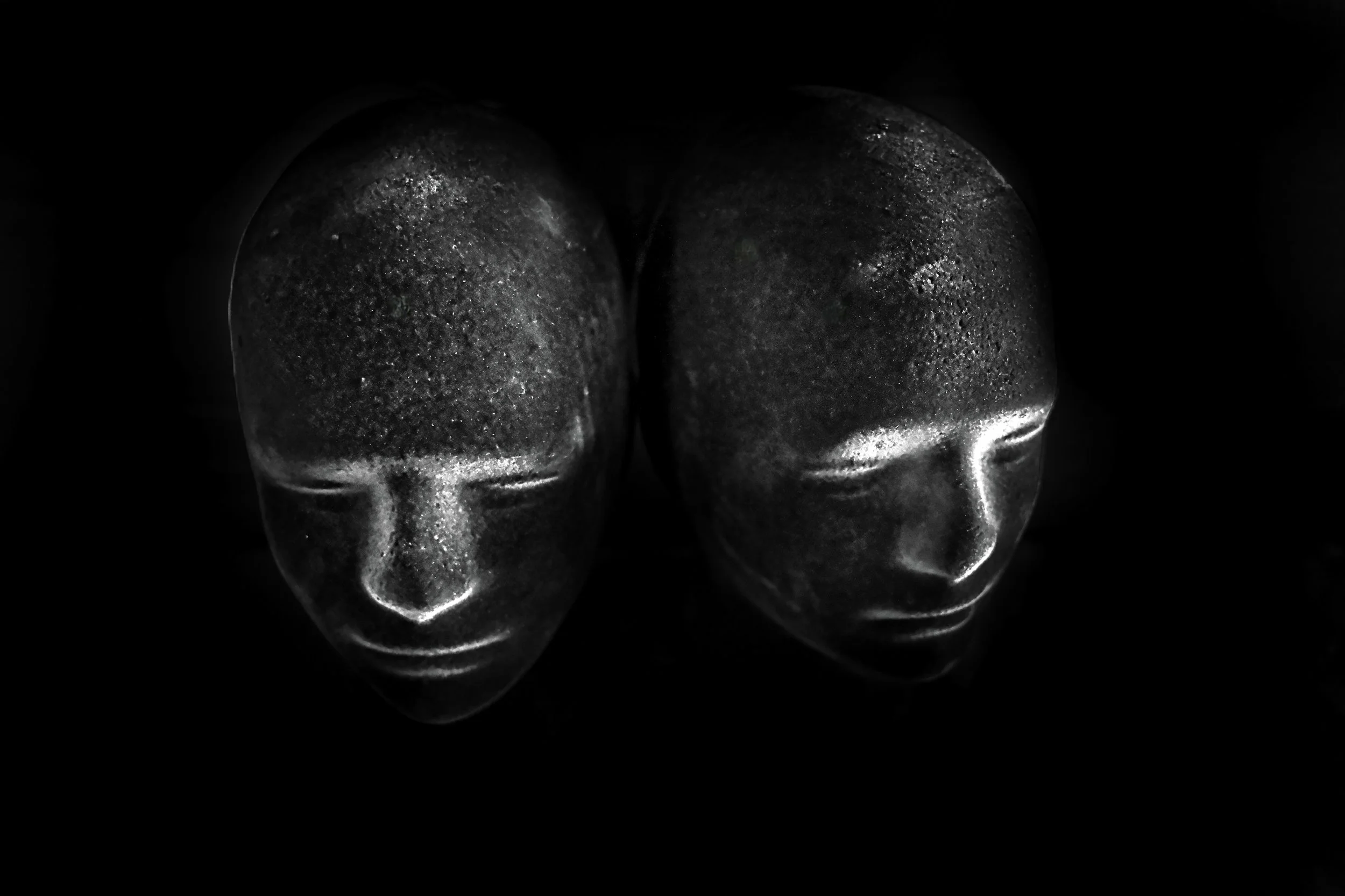 Black FigureHeads - Studio Dentergem
