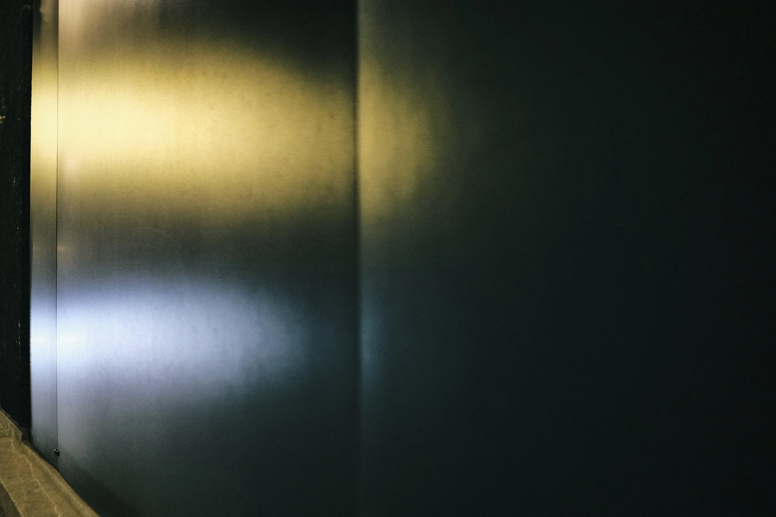 Reflecting Wall - Tielt