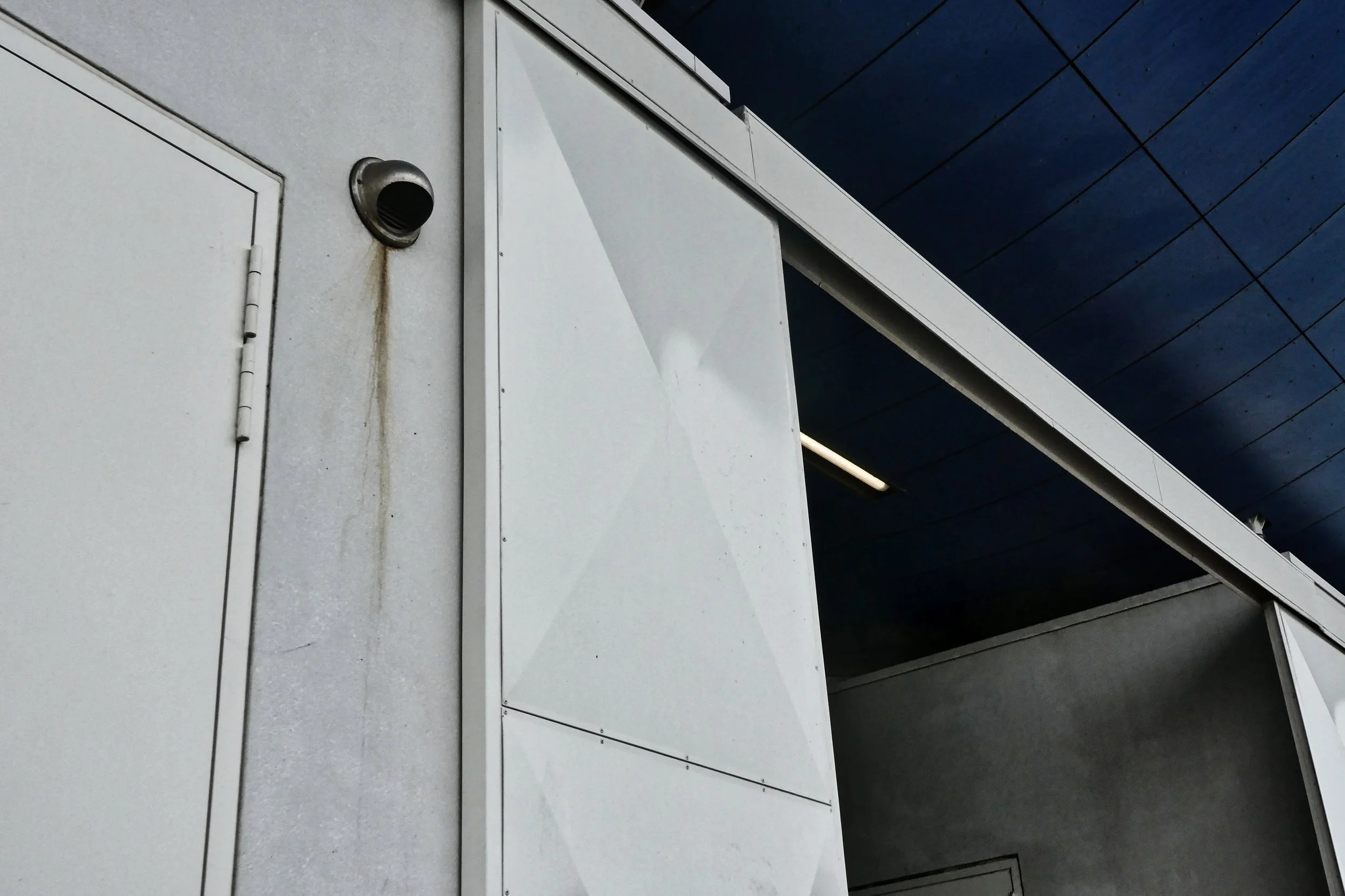 Sliding Door - Ostend