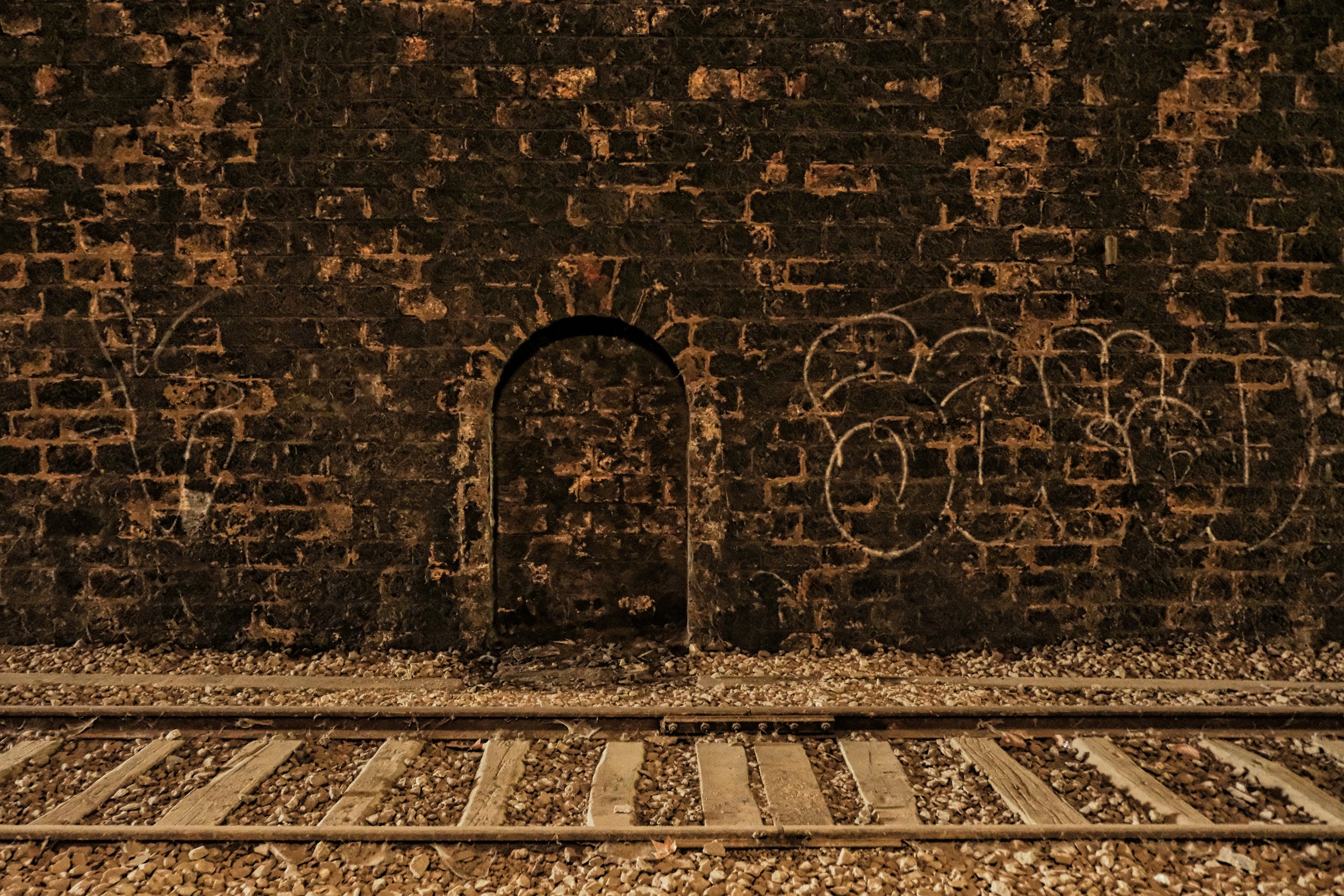Train Tunnel - Paris