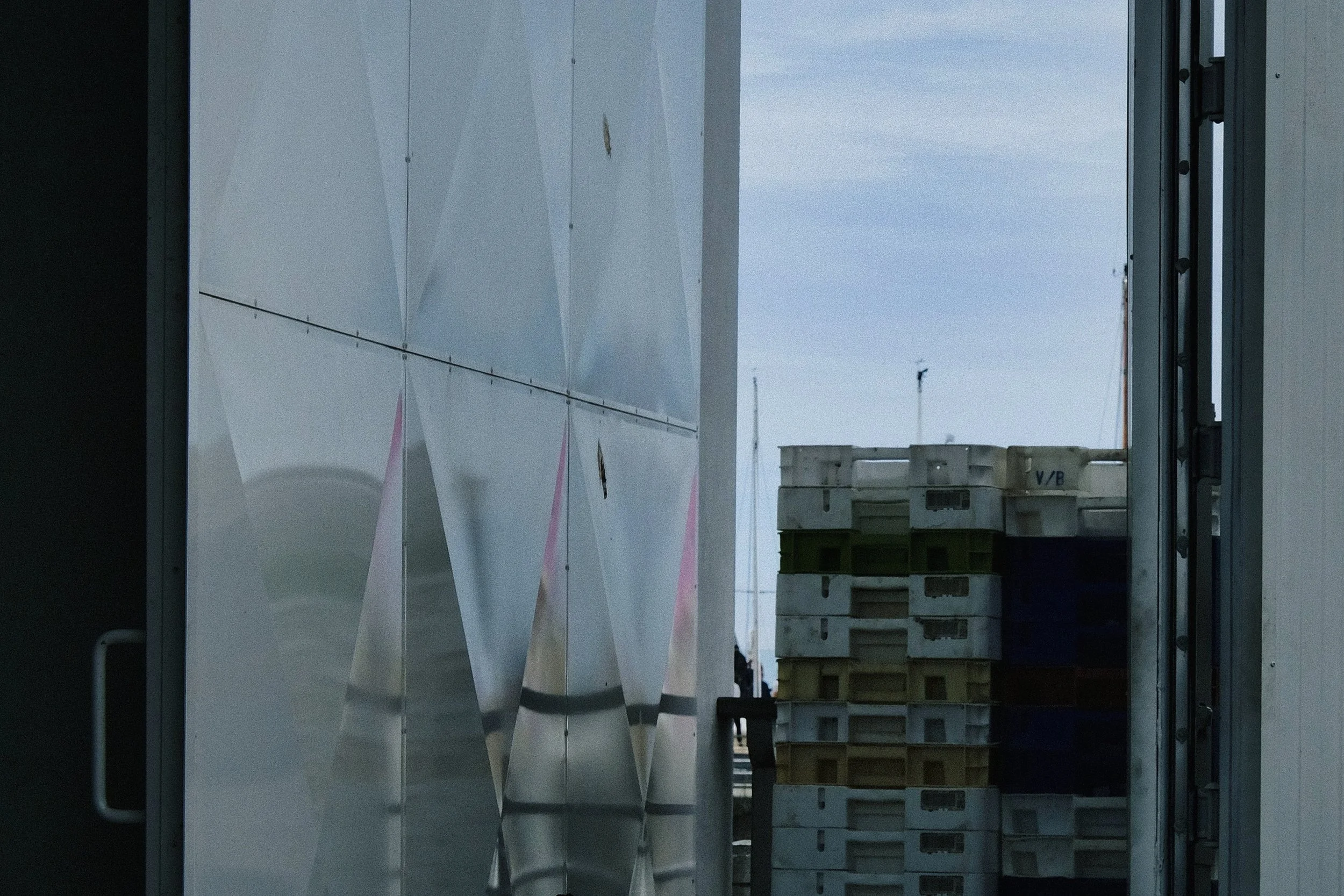 Early at the Fishermen's Quay - Ostend