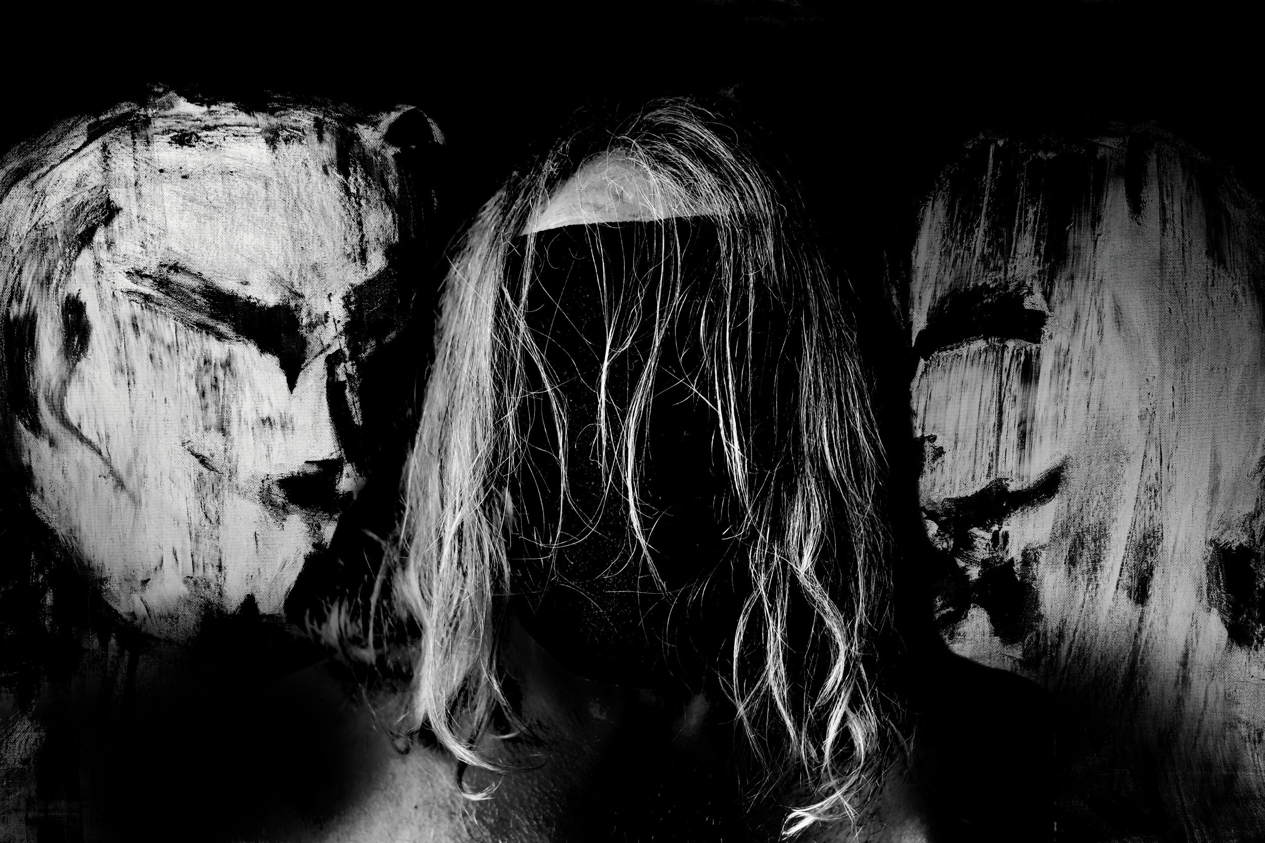 Triptych (with Two Painted Figures) - Studio Dentergem