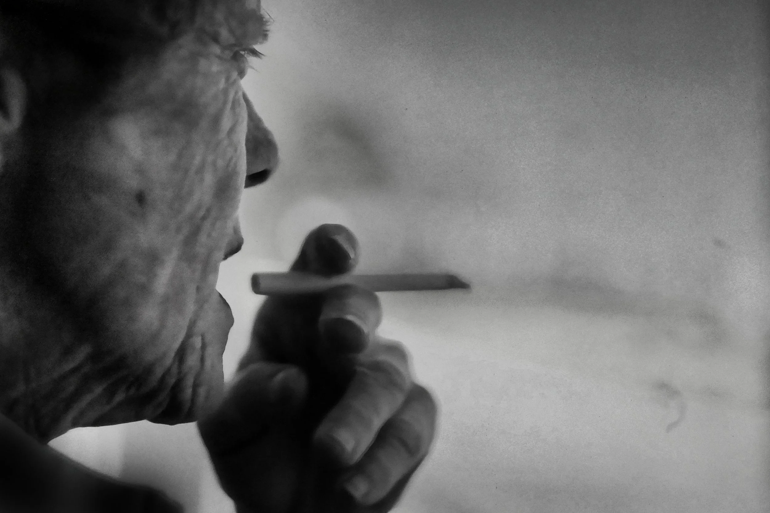 Smoking Lady - Roeselare