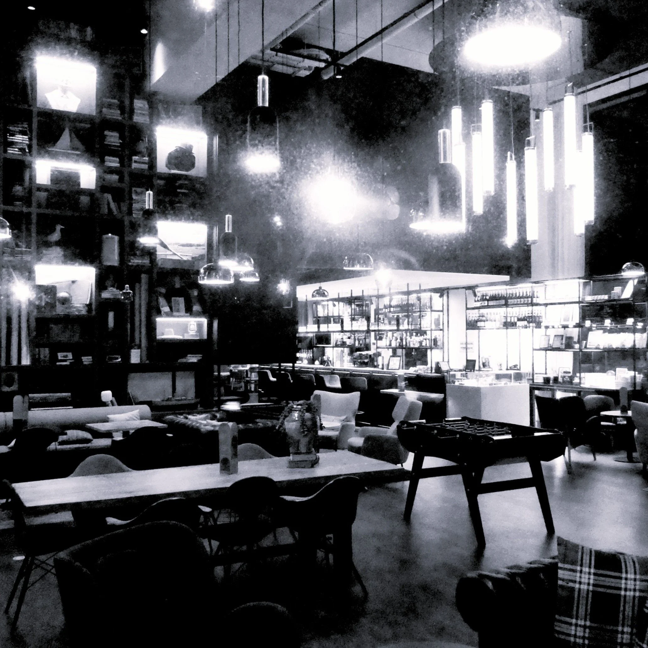 Bar Dusk - Saint-Nazaire