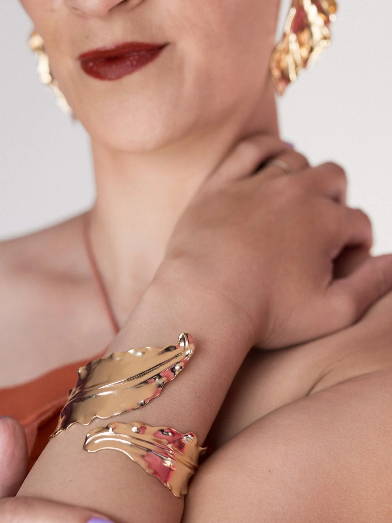 A moment for the jewellery&hellip;

A little look at Kymondo Jewellery &mdash; first, the woman behind the brand wearing her own gorgeous pieces, then a couple of pieces I was lucky to get my hands on styled my way 🤍