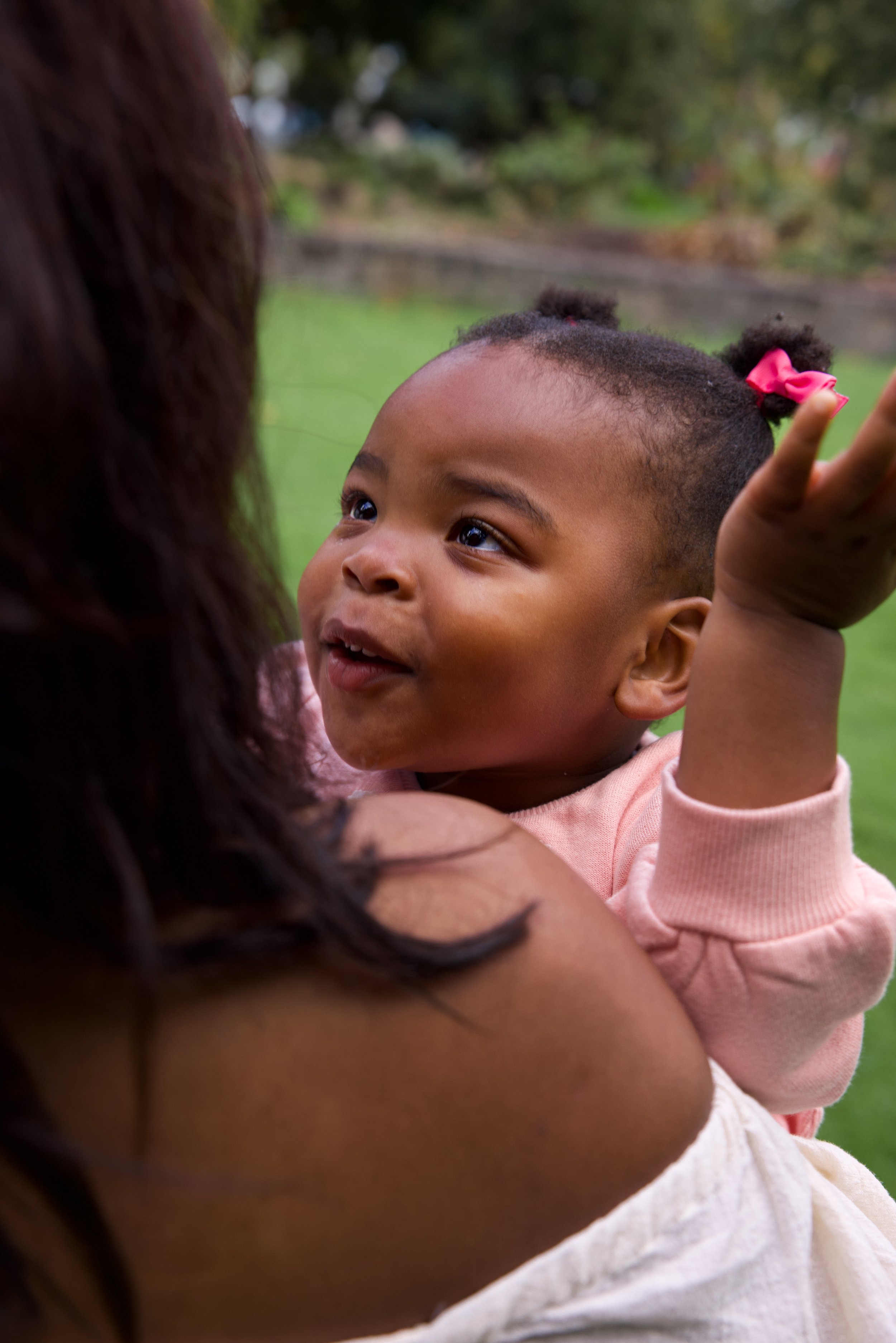 elegant-family-photos-queens-park-lustre-photography.jpg