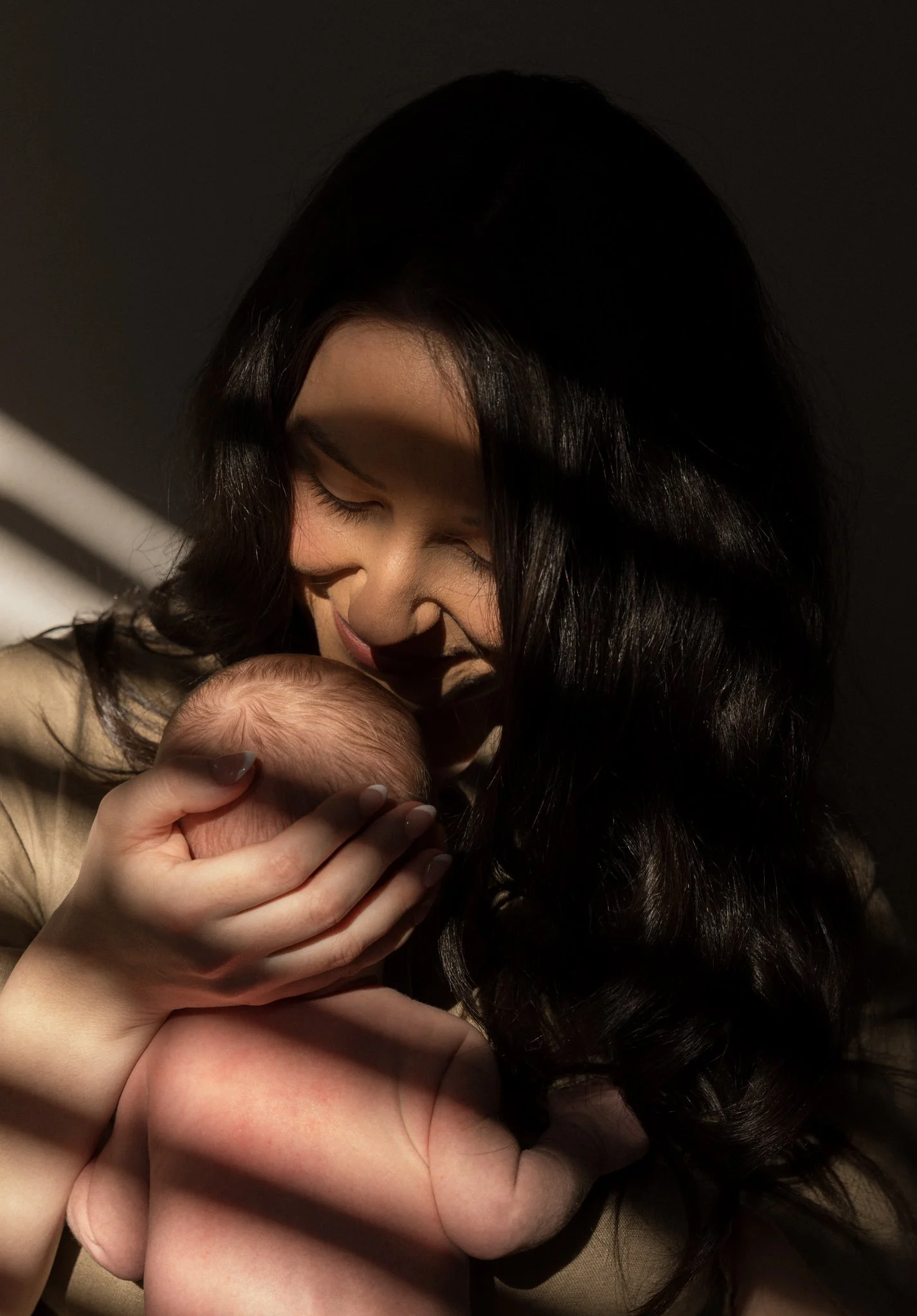 Baby girl photoshoot, white and beige outfit
