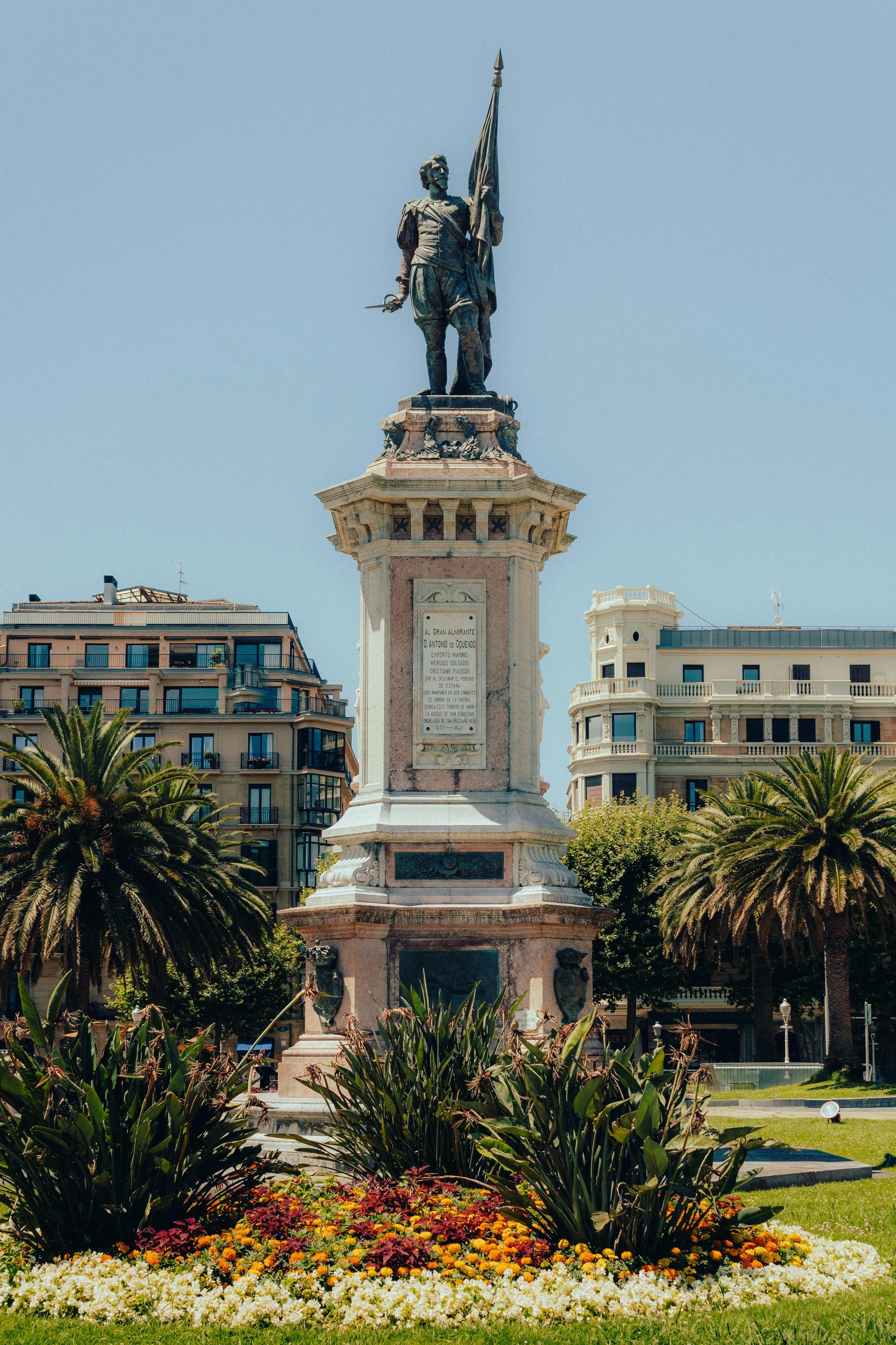 pexels-daniel-ledesma-1524324436-33215940.jpg