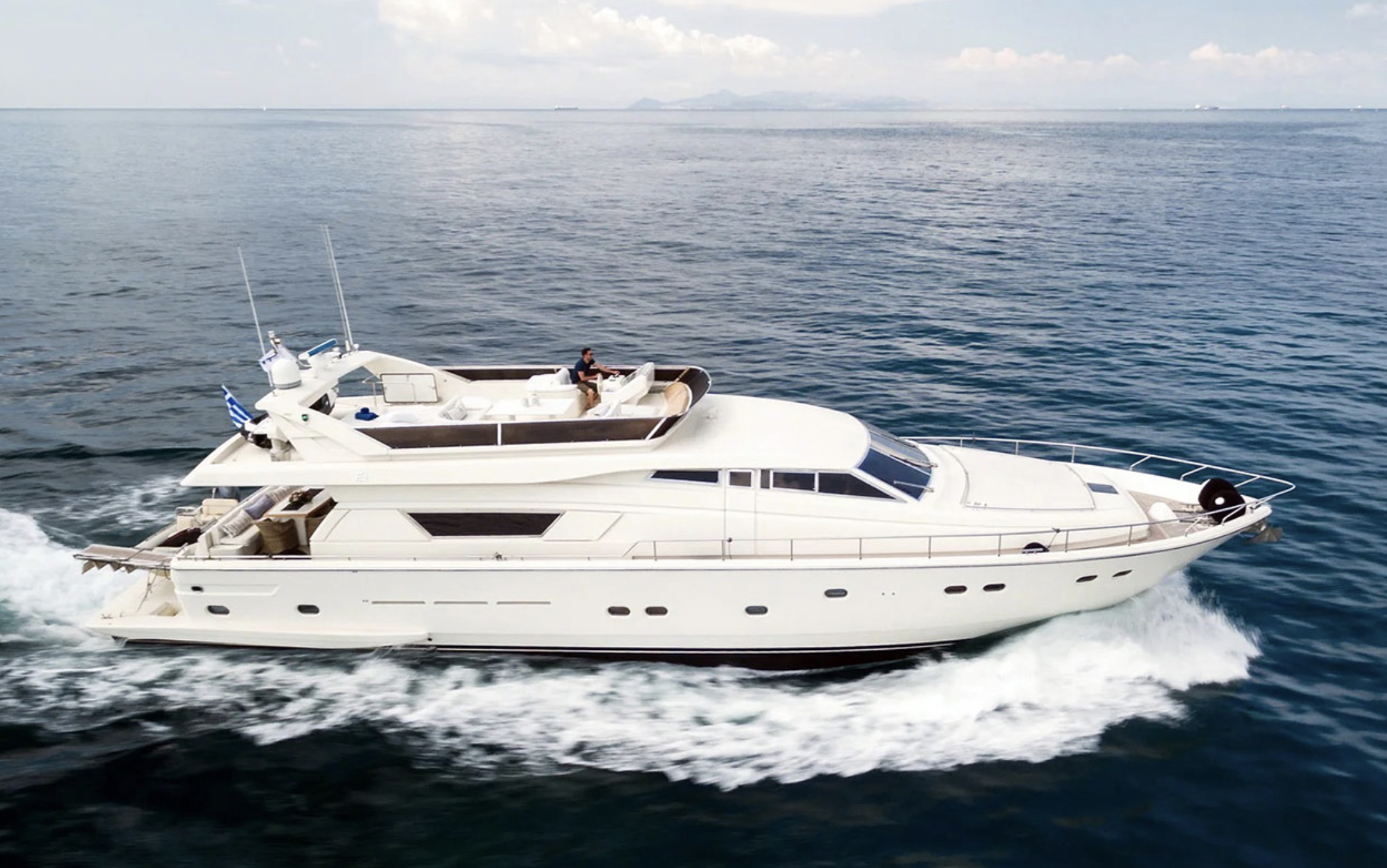 Ferretti 80