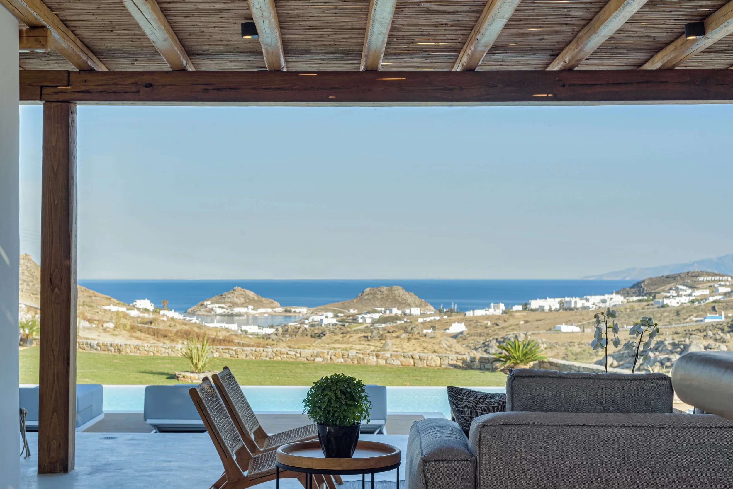 19.AndrewBoutsikas_2Villas_Mykonos_95.jpg