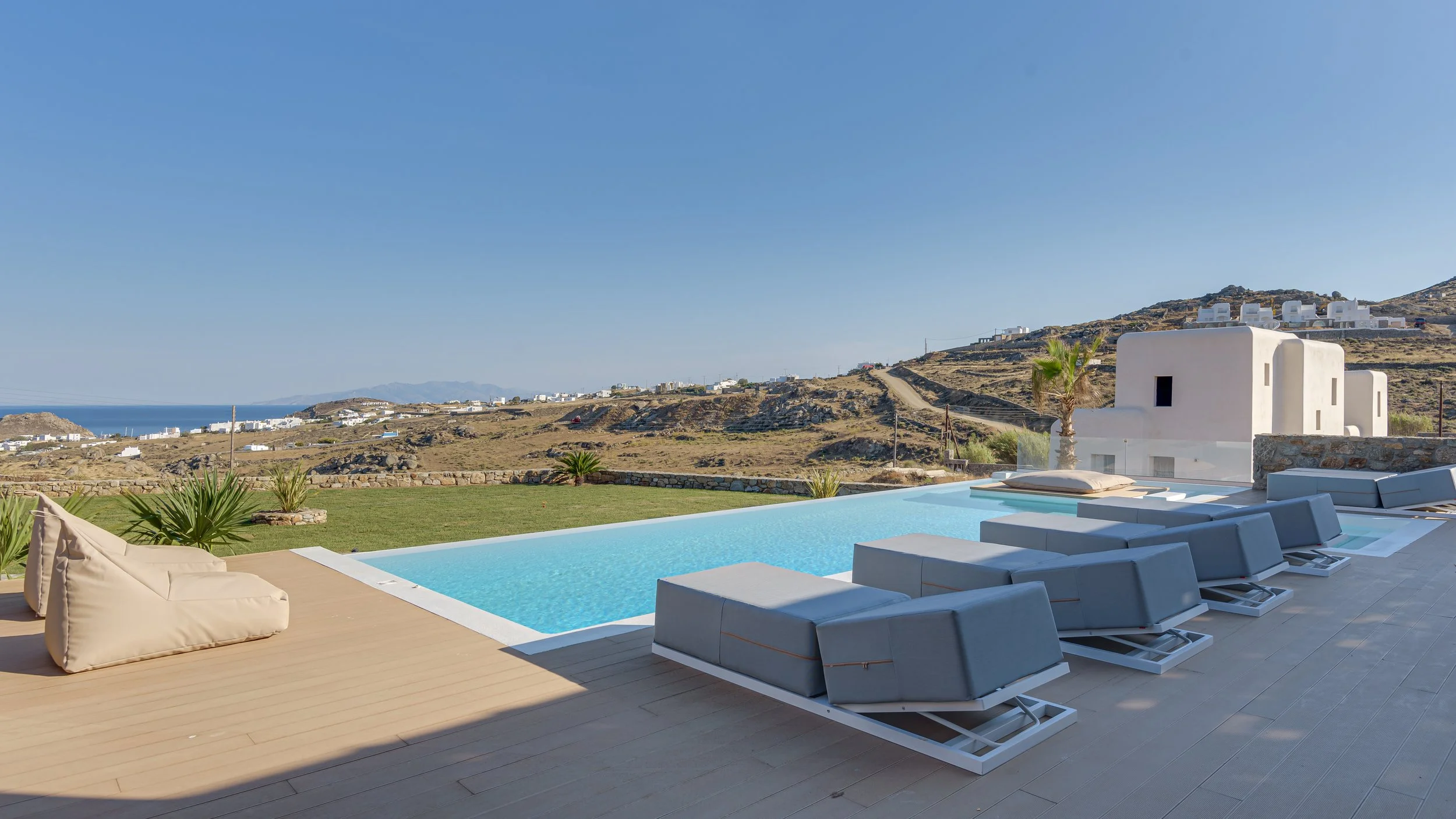 4.AndrewBoutsikas_2Villas_Mykonos_80.jpg