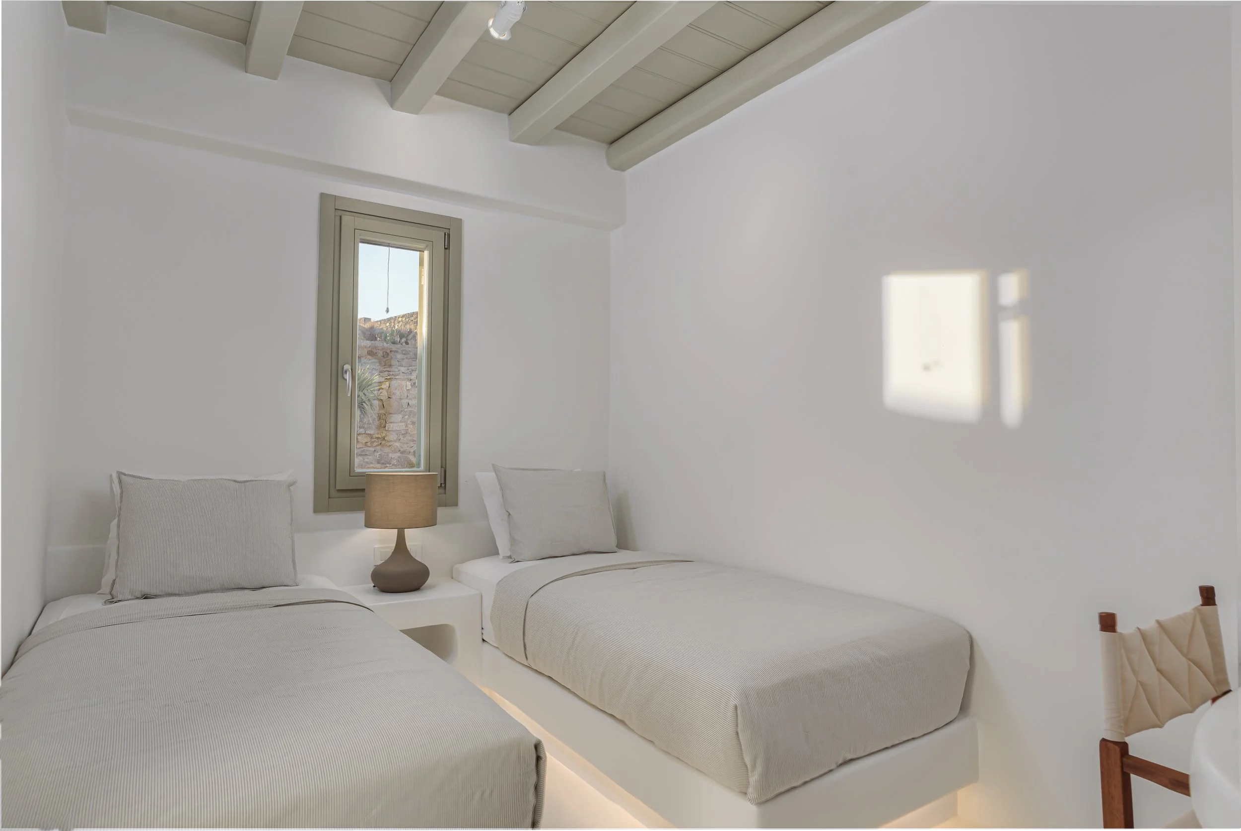 32.AndrewBoutsikas_2Villas_Mykonos_114.jpg