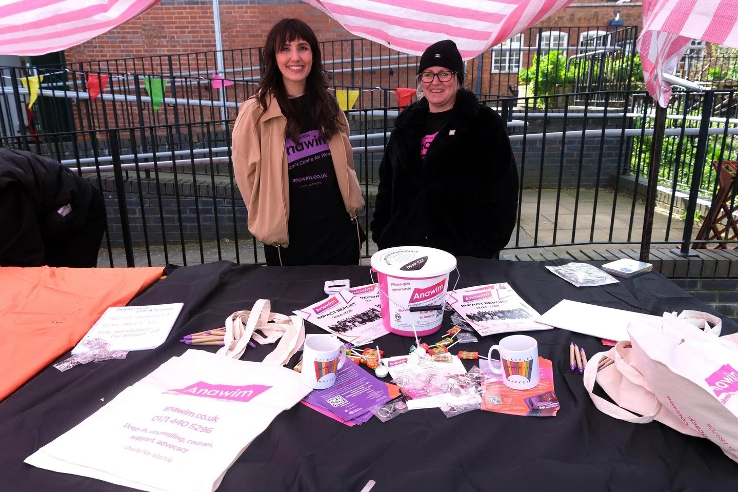 Still thinking about our Spring Market... 🌸⁠
⁠
📷️ Photos from our volunteer, Phil Banting