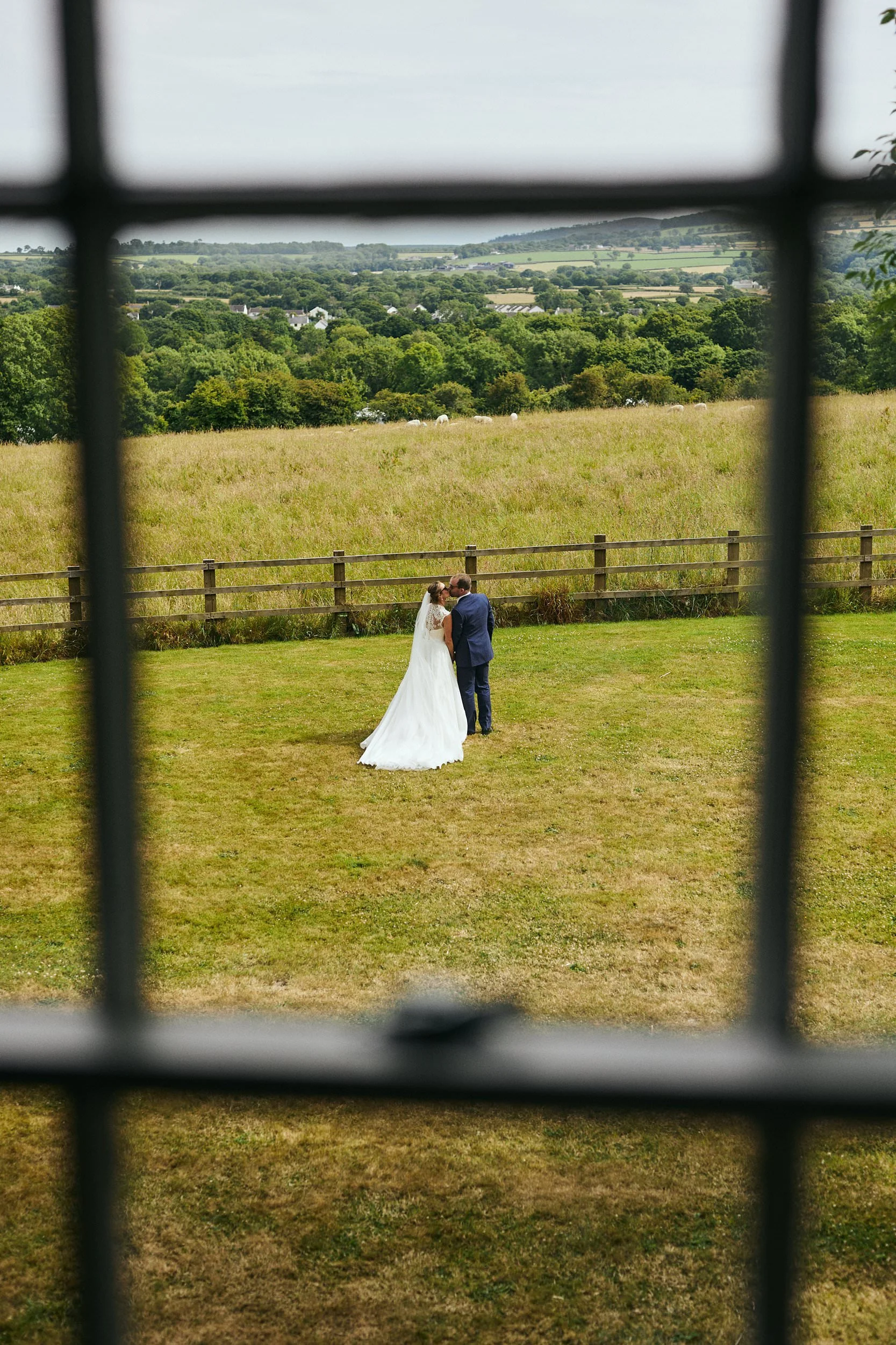 22-06-16 16-18-36 Ellie Rhys Wedding_Website portfolio.jpg