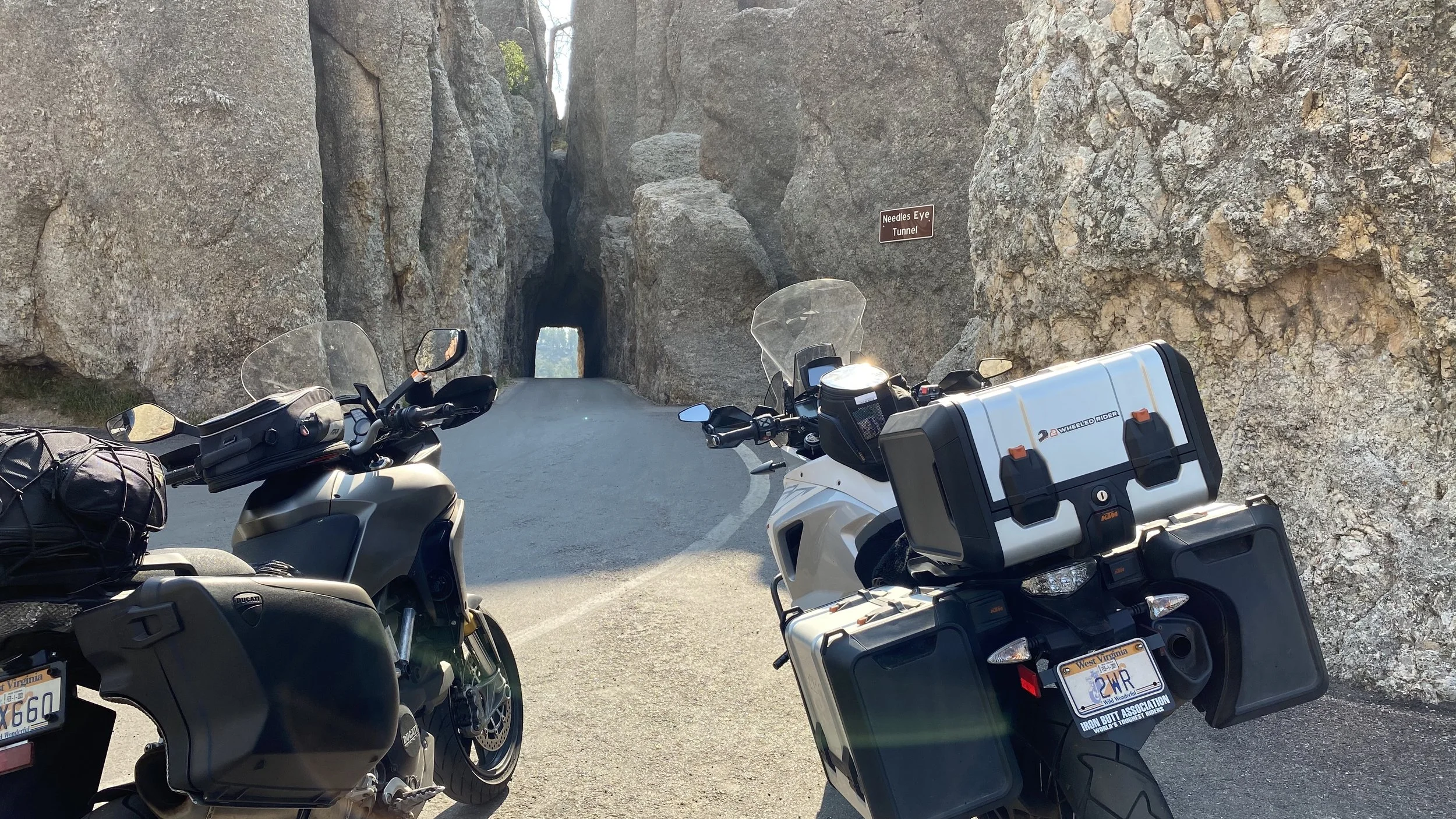 Needles Highway (2020)