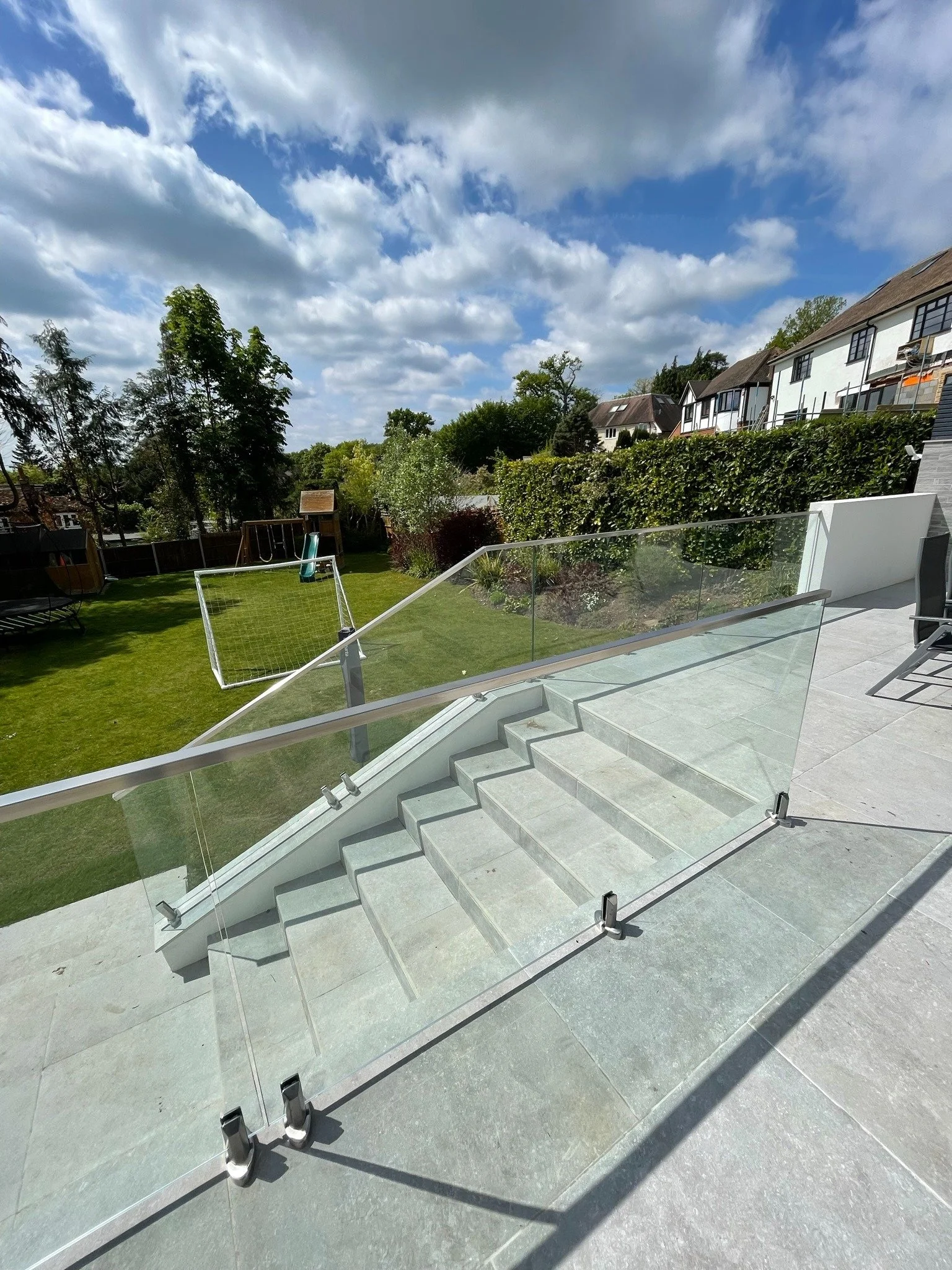 glass-balustrade-external-staircase-spigot-system-surrey.jpg