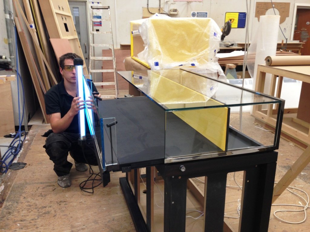 uv-bonded-glass-display-case-fabrication-workshop.jpg.jpg