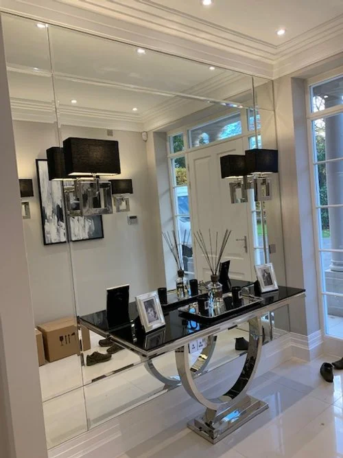 feature wall-floor-to-ceiling-bevelled-mirror-entrance-hall-luxury-home-kingston.jpgng-bevelled-mirror-entrance-hall-kingston-upon-thames.jpg