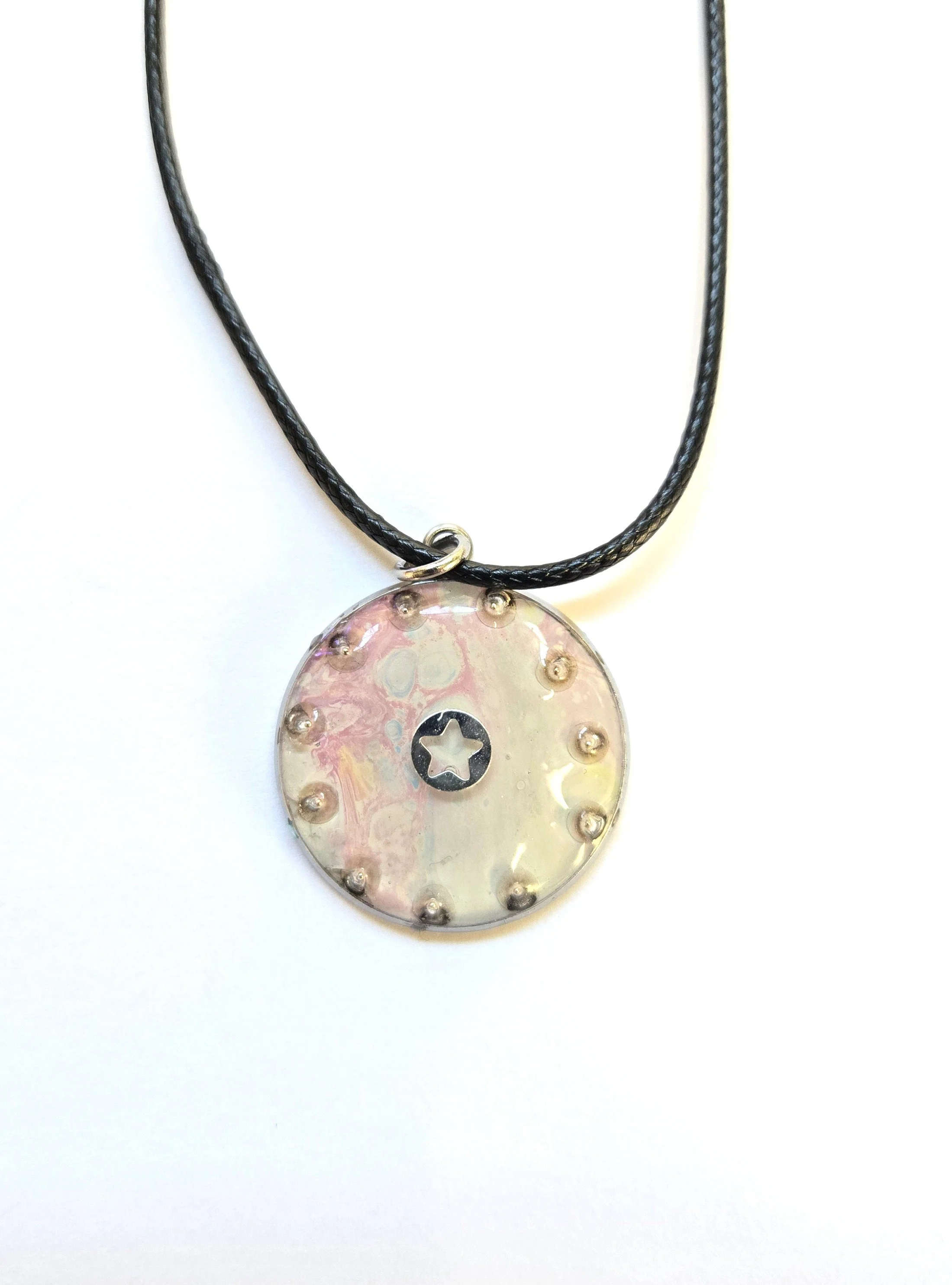 Spike Acrylic Pour Necklace (2).jpg