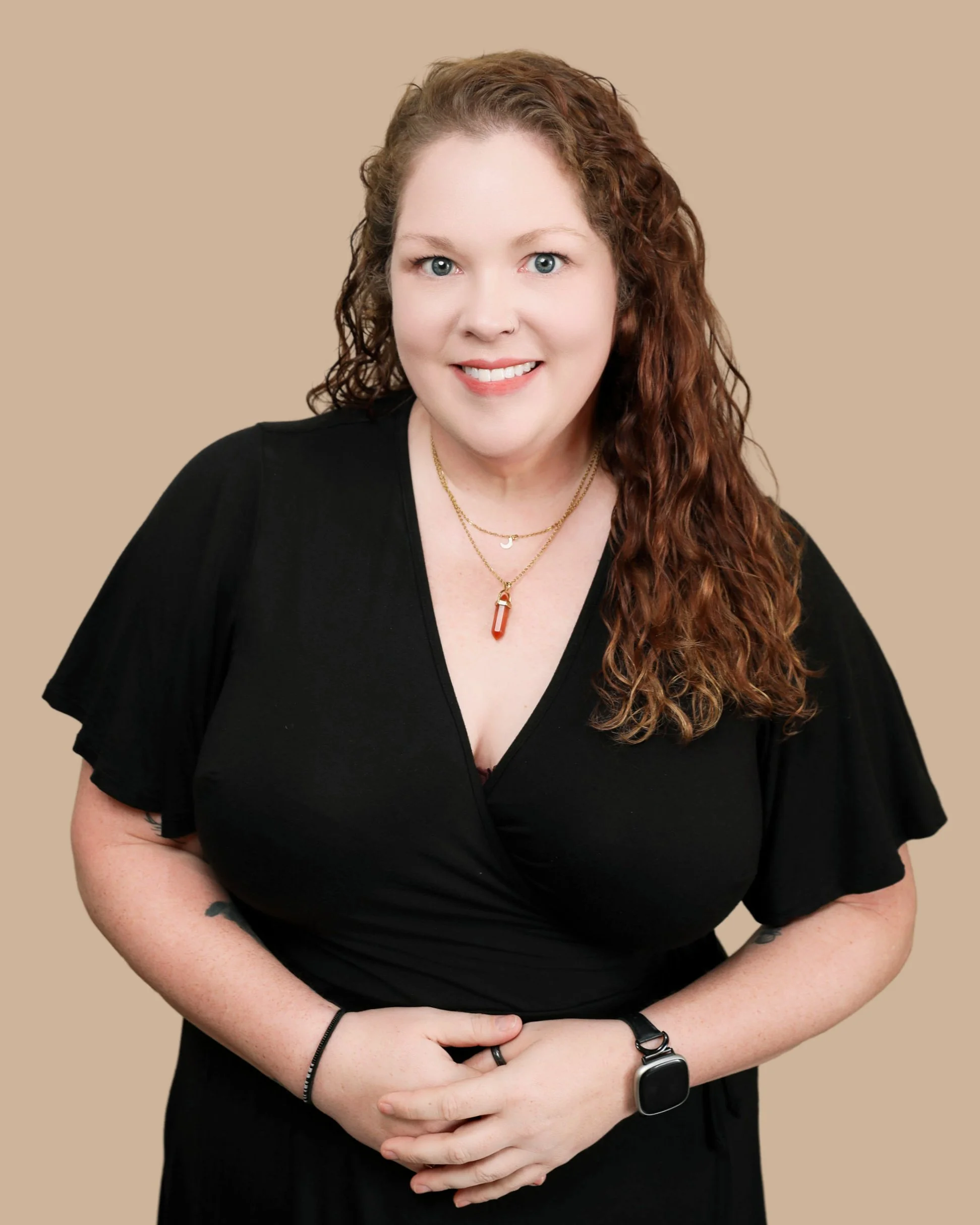 Sarah, Virtual Assistant at Guy & Associates providing administrative and social media support