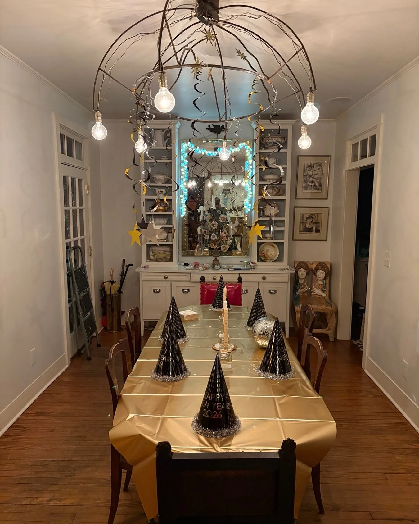 Alll dressed up and ready for tommorrow night. @hobbsblair can really bling a table.