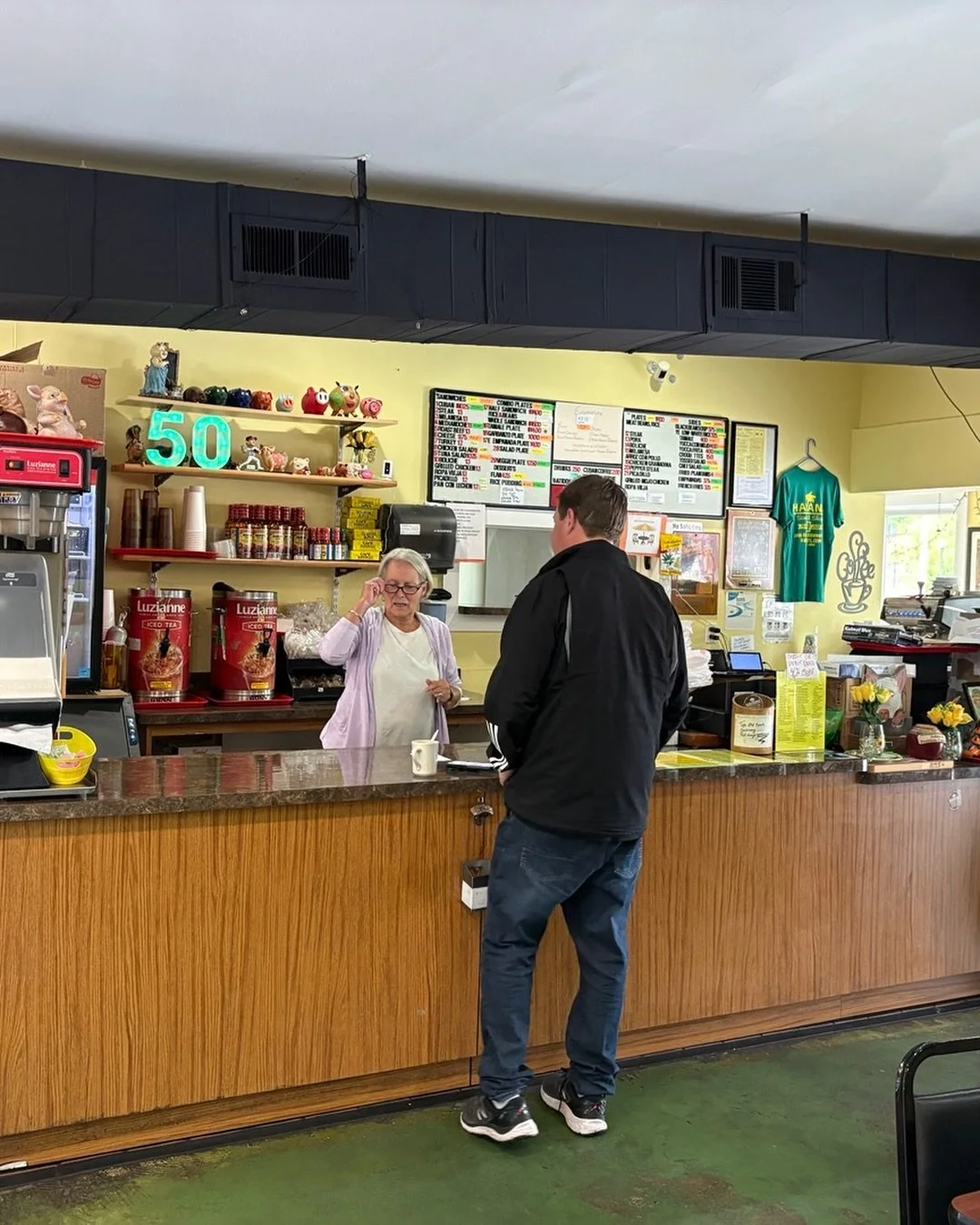 Cuban coffees for @truesouthtv from the great Debbie Benedit of @havanaatl Happy to make this our morning office. #17 and other splendors coming to @secnetwork this fall.