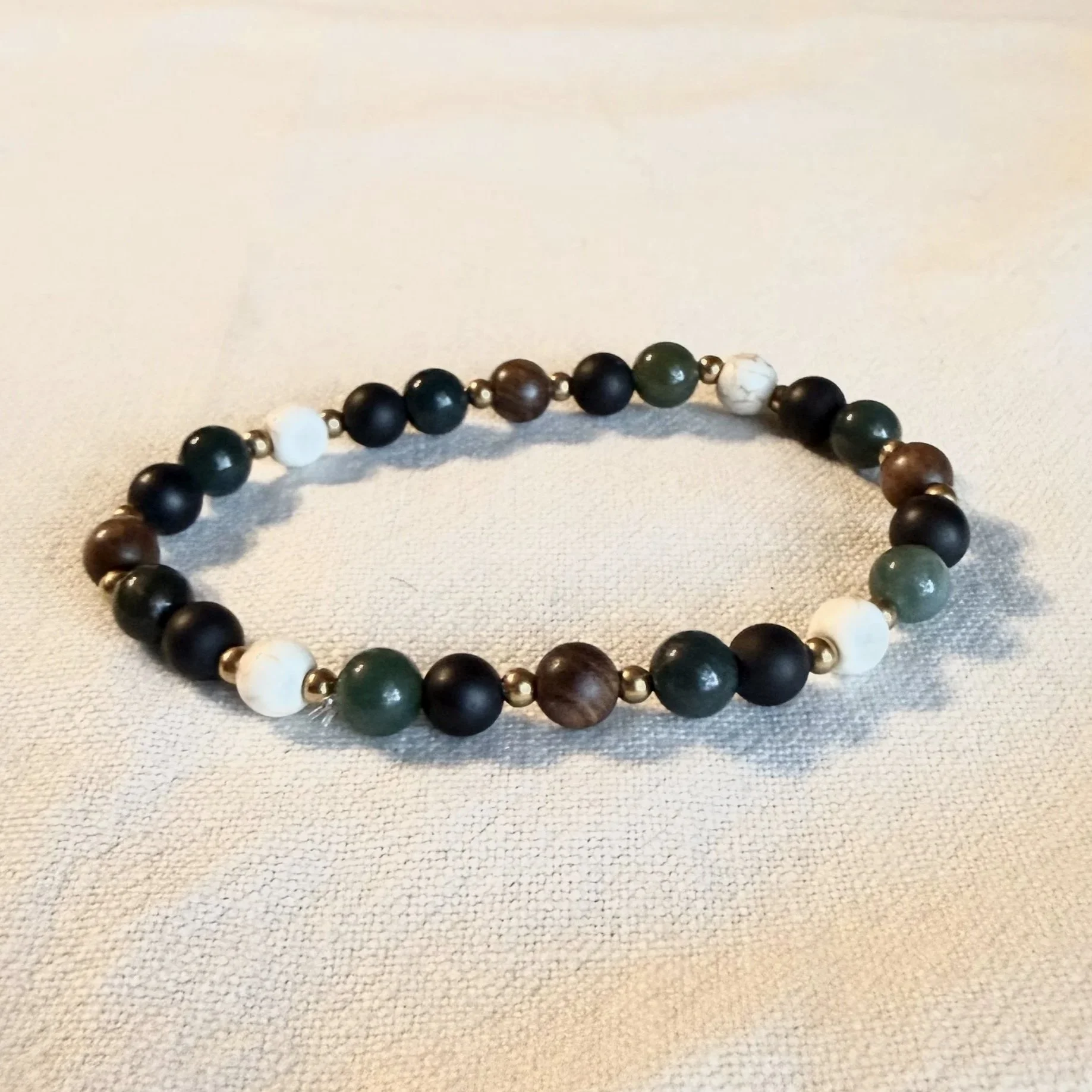 Natural Stone Bracelet – Plants Agage with Rosewood & Howlite