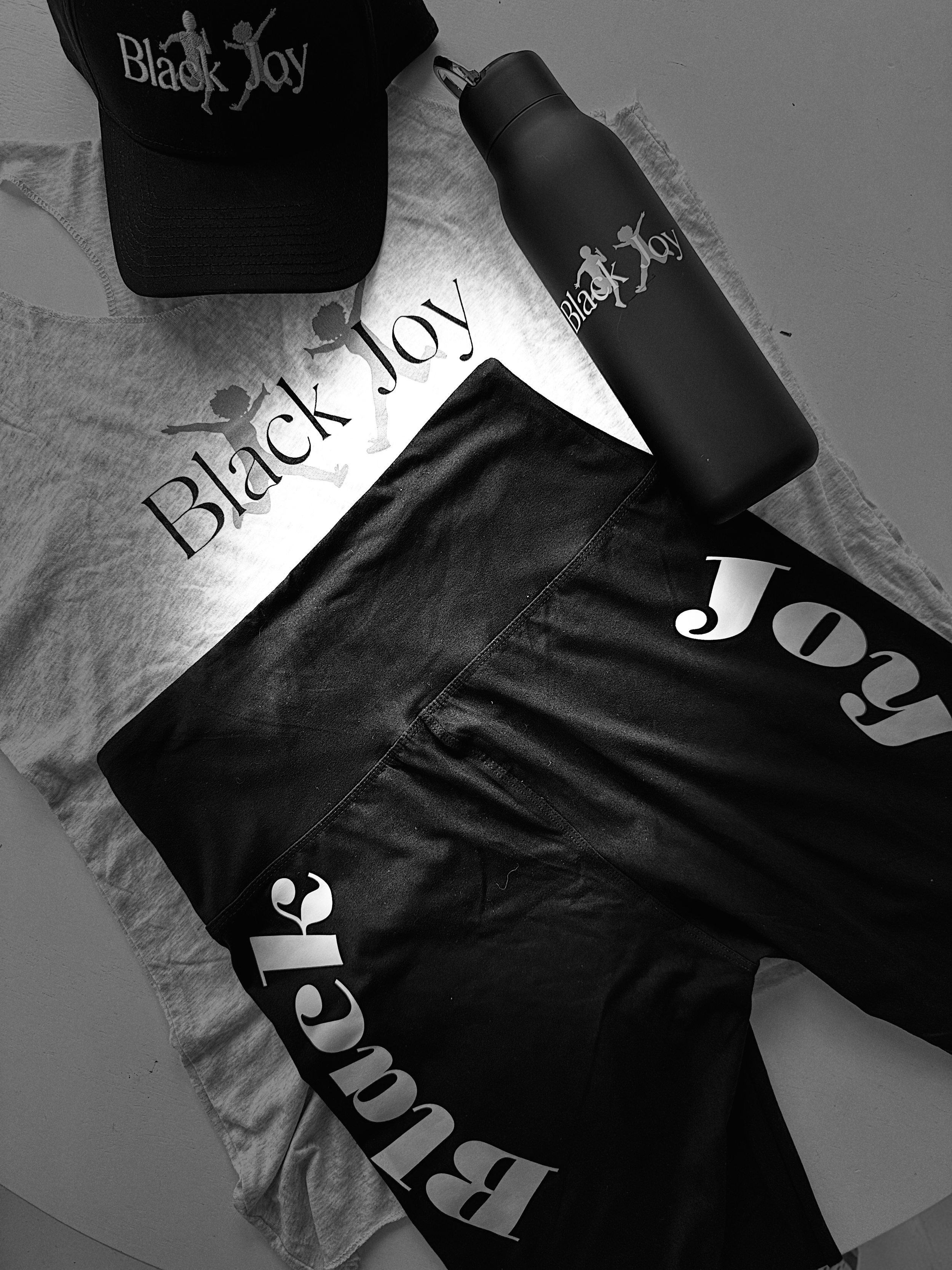 Racerback.HeatherWhite+Accessories.png