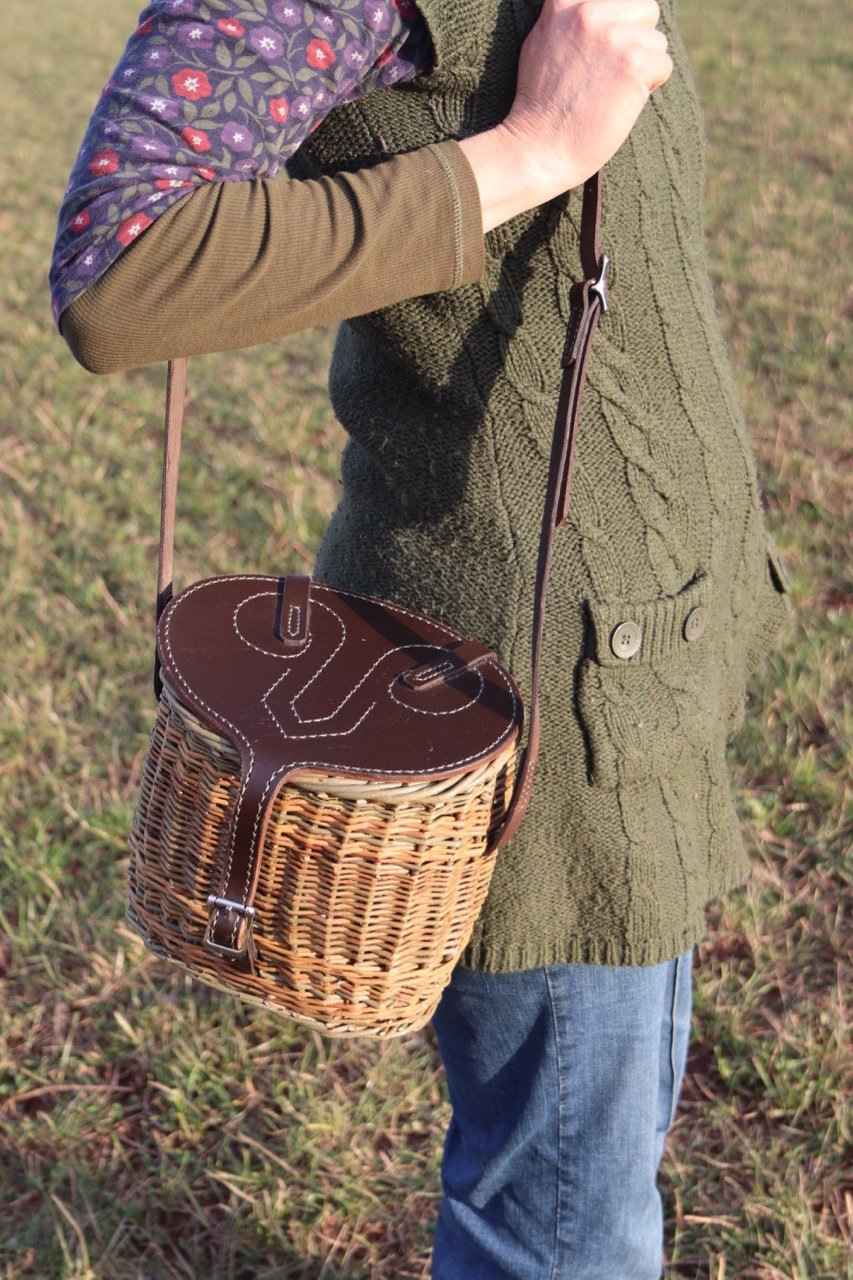 Willow Foraging Basket with Lid