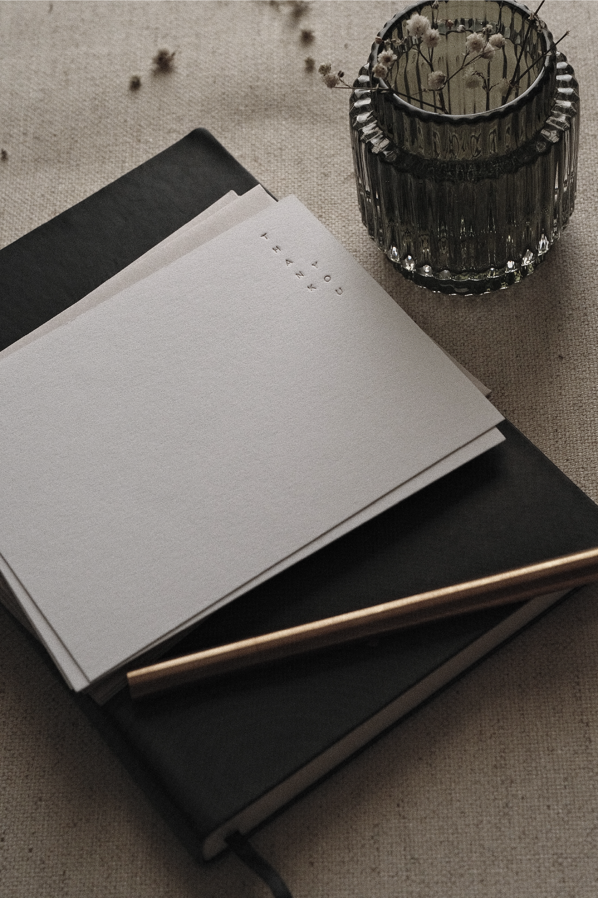 minimal-thank-you-cards