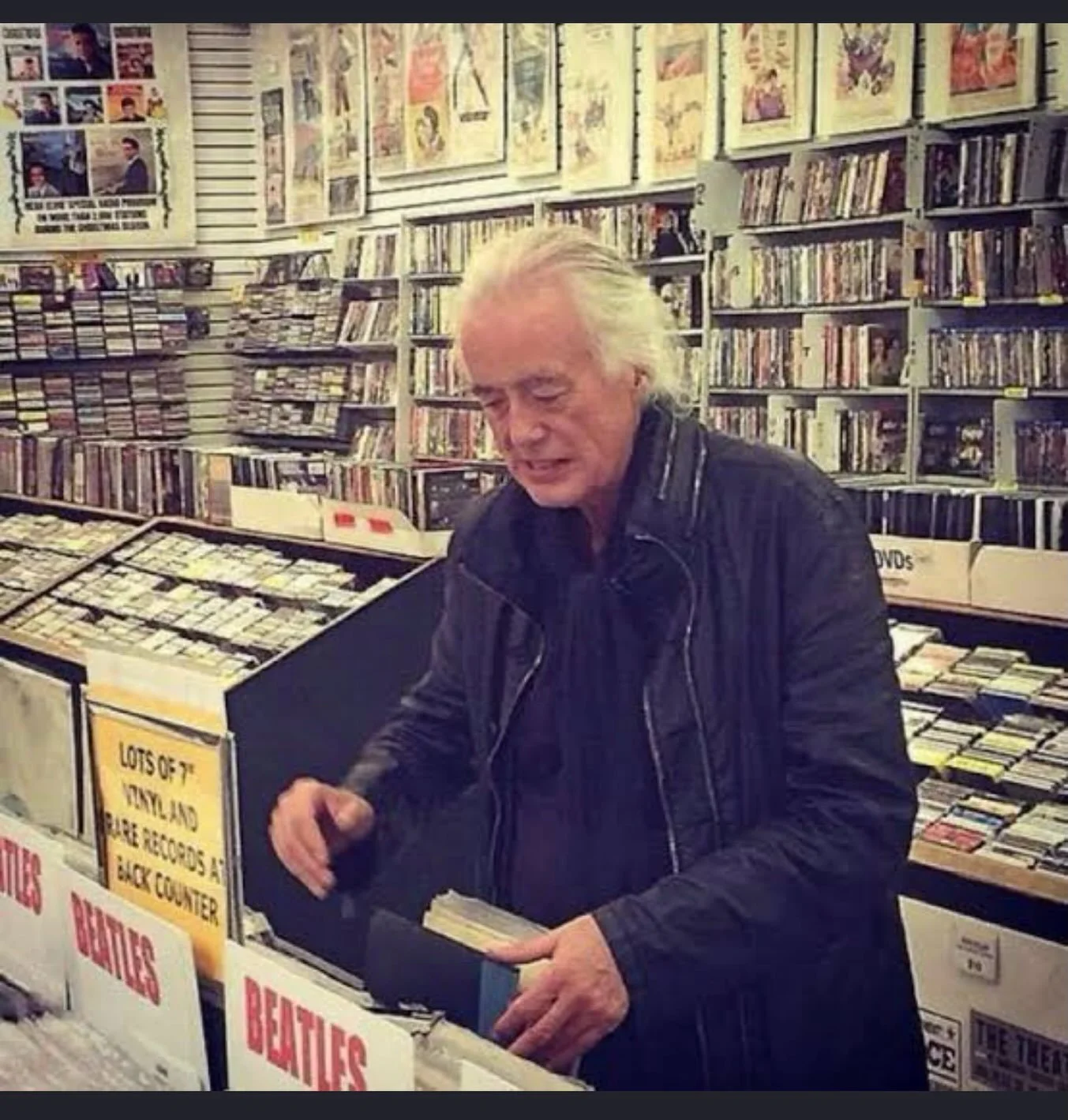 #VinylCommunity, #VinylRecords, #VinylCollection, #RecordCollector, #InstaVinyl RecordFair, VinylFair, CrateDigging, UsedVinyl, RecordShow
NowSpinning, VinylJunkie, DiggingForVinyl, RarePressings, VinylAddict