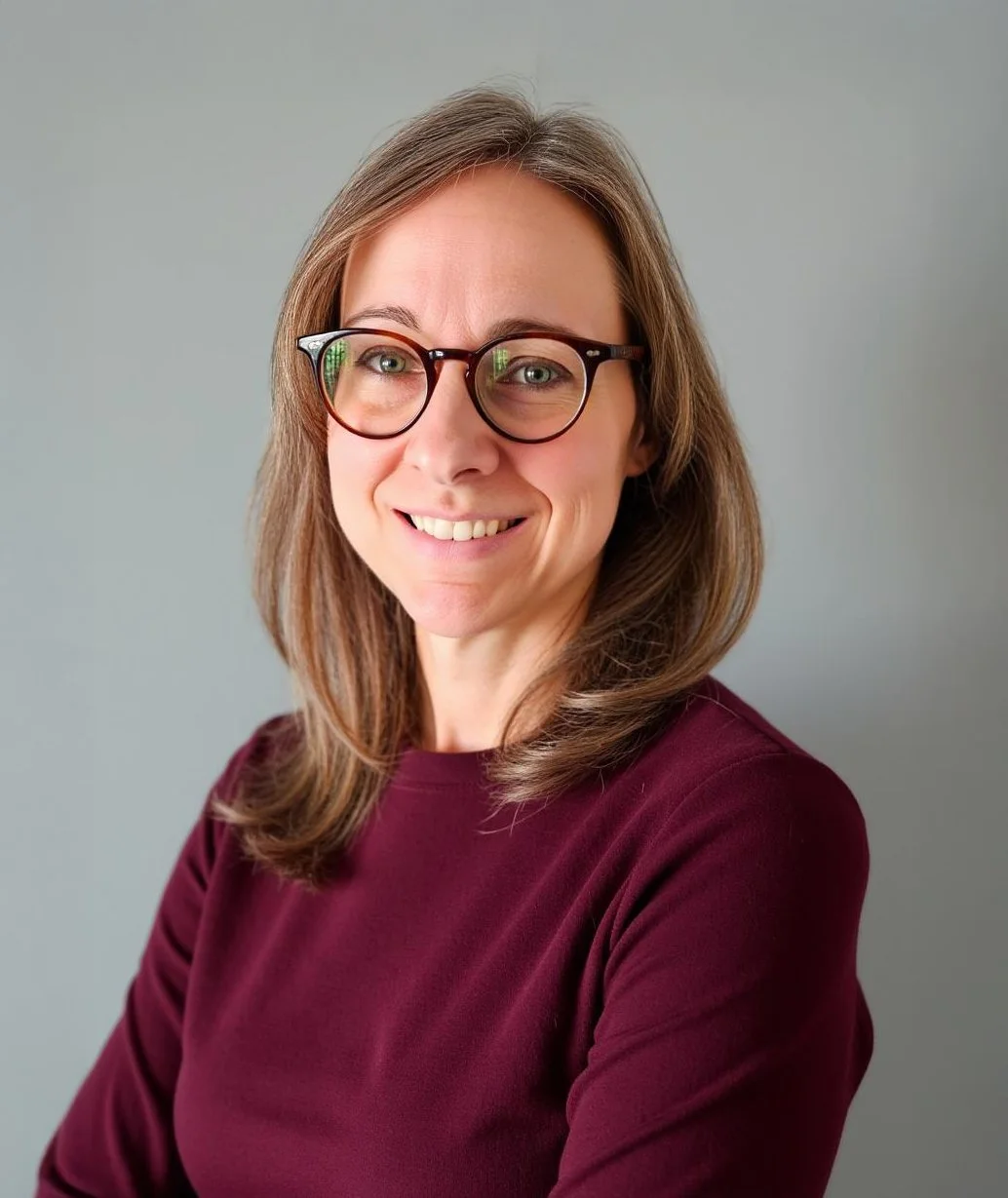 Professional portrait of Rosa Raponi Newton