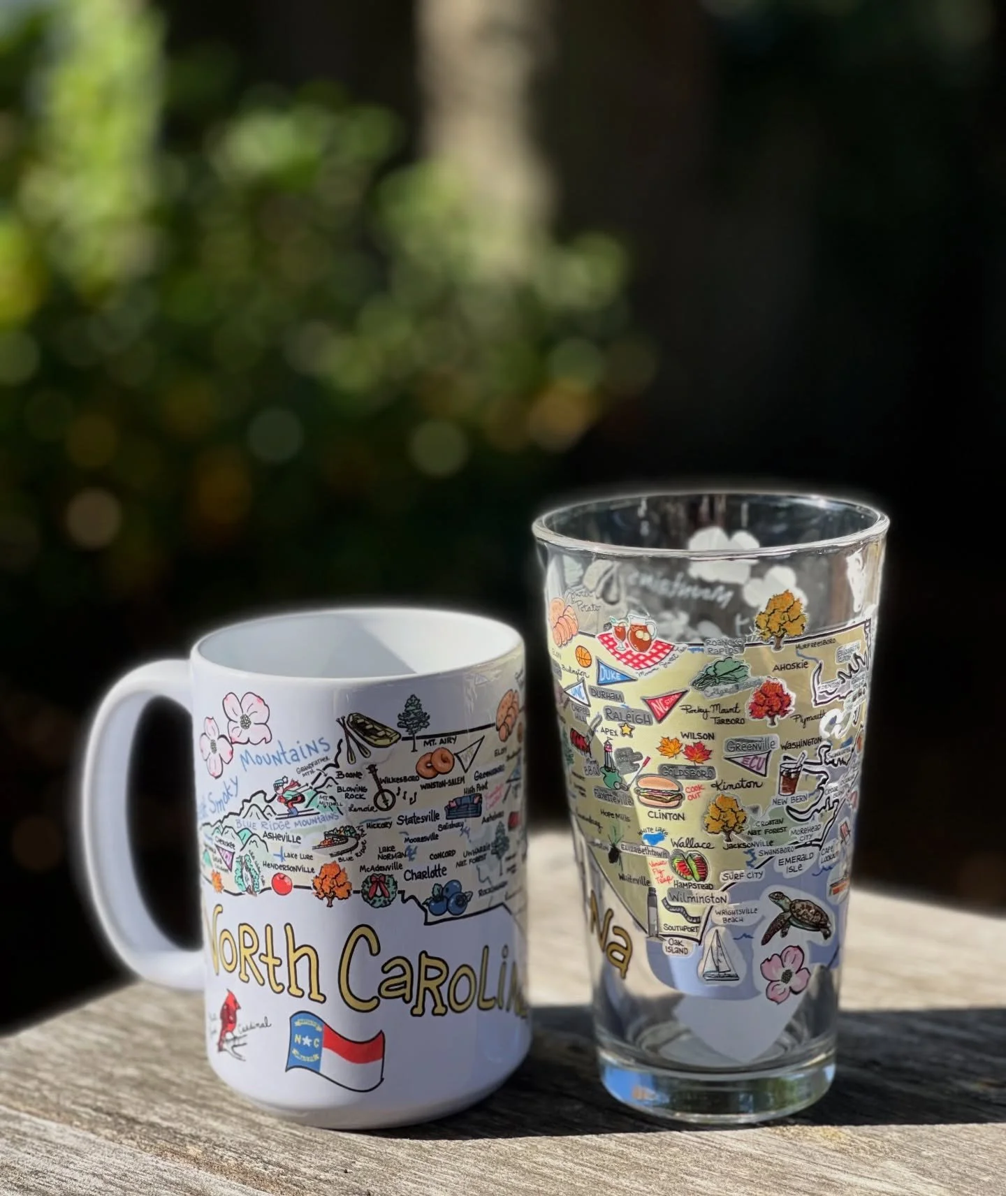 Looking for a sweet NC-themed gift? These are it!
.
.
.
.
#northcarolina #ncgifts #nclocal #wilmingtonnc #supportlocalnc #shopsmallnc #giftideas #localfinds #cutegifts #mugs #pintglass #shoplocal #CoffeeShopVibes #currentcoffeeILM #southfrontdistrict