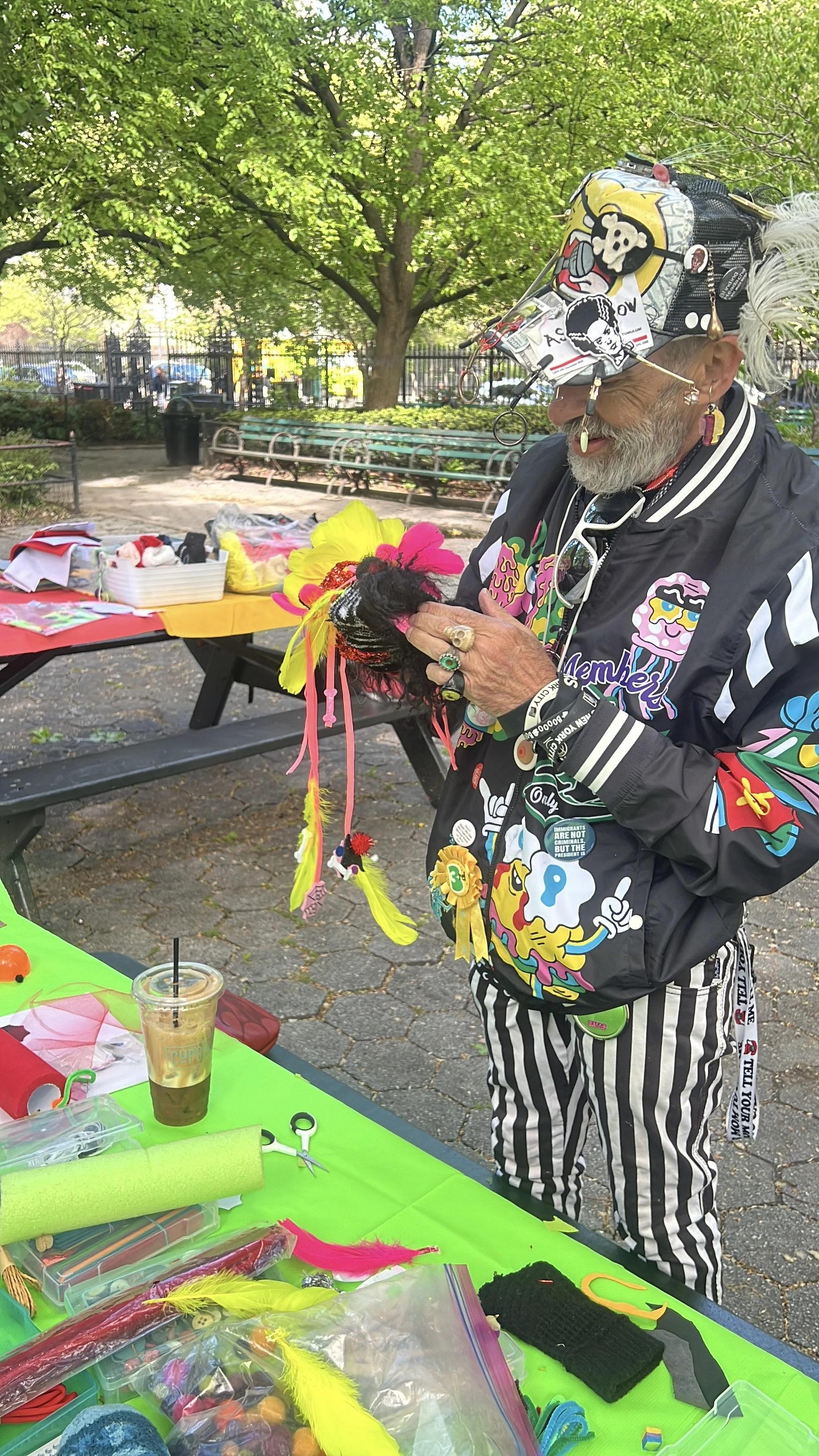 20260426_stella_puppetworkshop_reynardloki_event_IMG_5848 (1).jpg