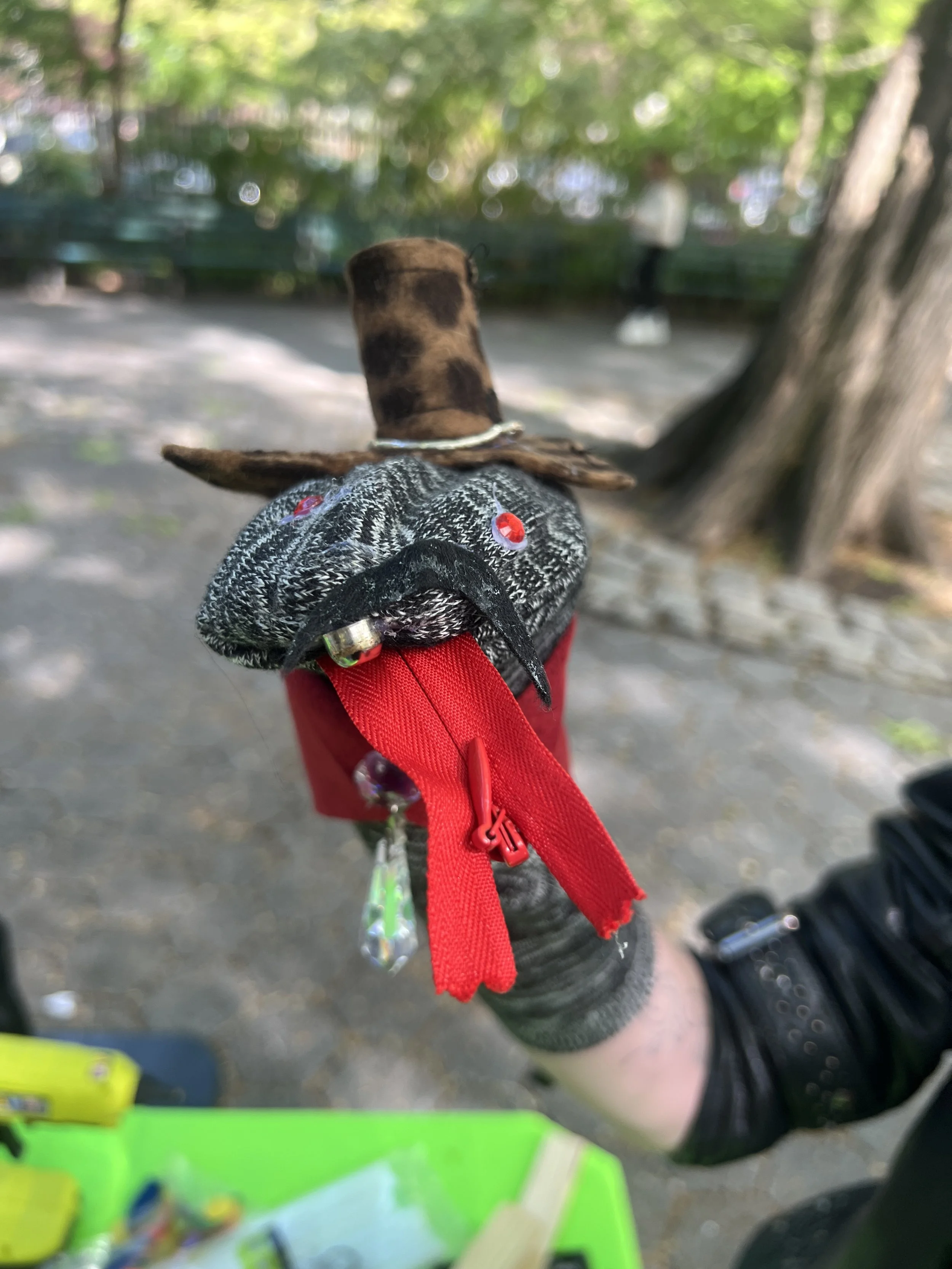 20260426_stella_puppetworkshop_reynardloki_event_IMG_5853 (1).JPG