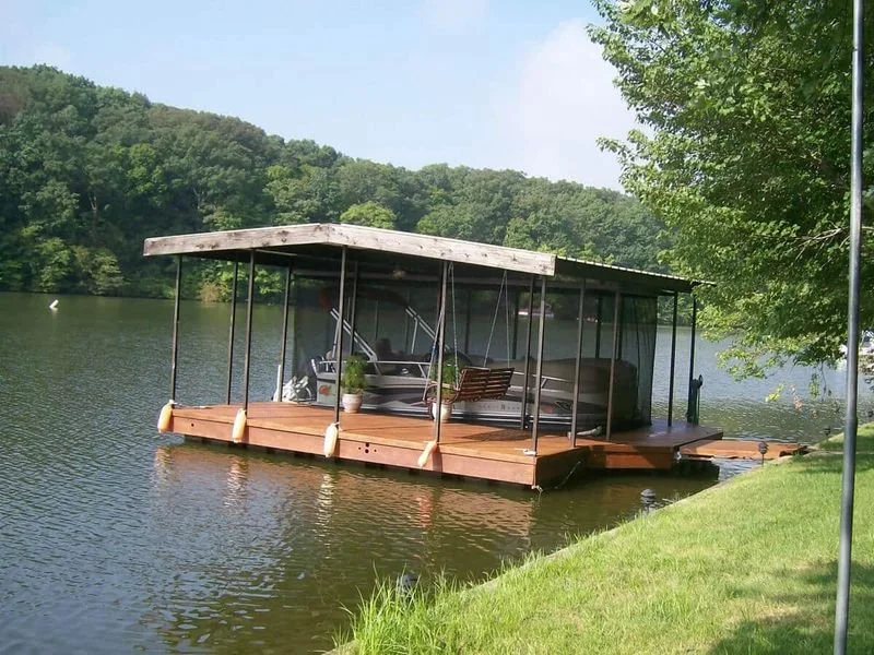 01-Mosquito-Mesh-Boat-Screens-Dock-1200.jpg