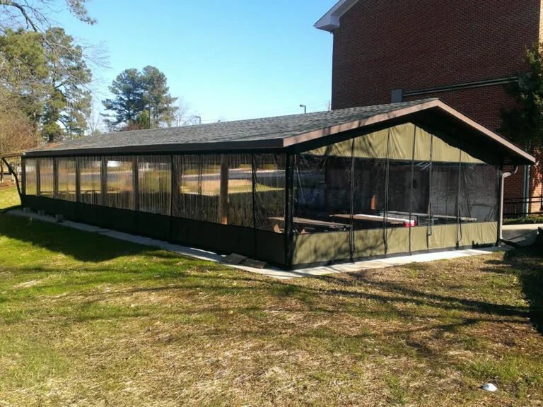 non-motorized-large-commercial-mesh-enclosure.jpg