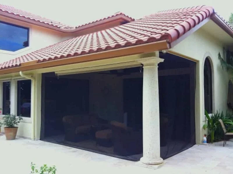 04-Screen-Patio-Enclosure-135-Corner-Awning-1200.jpg