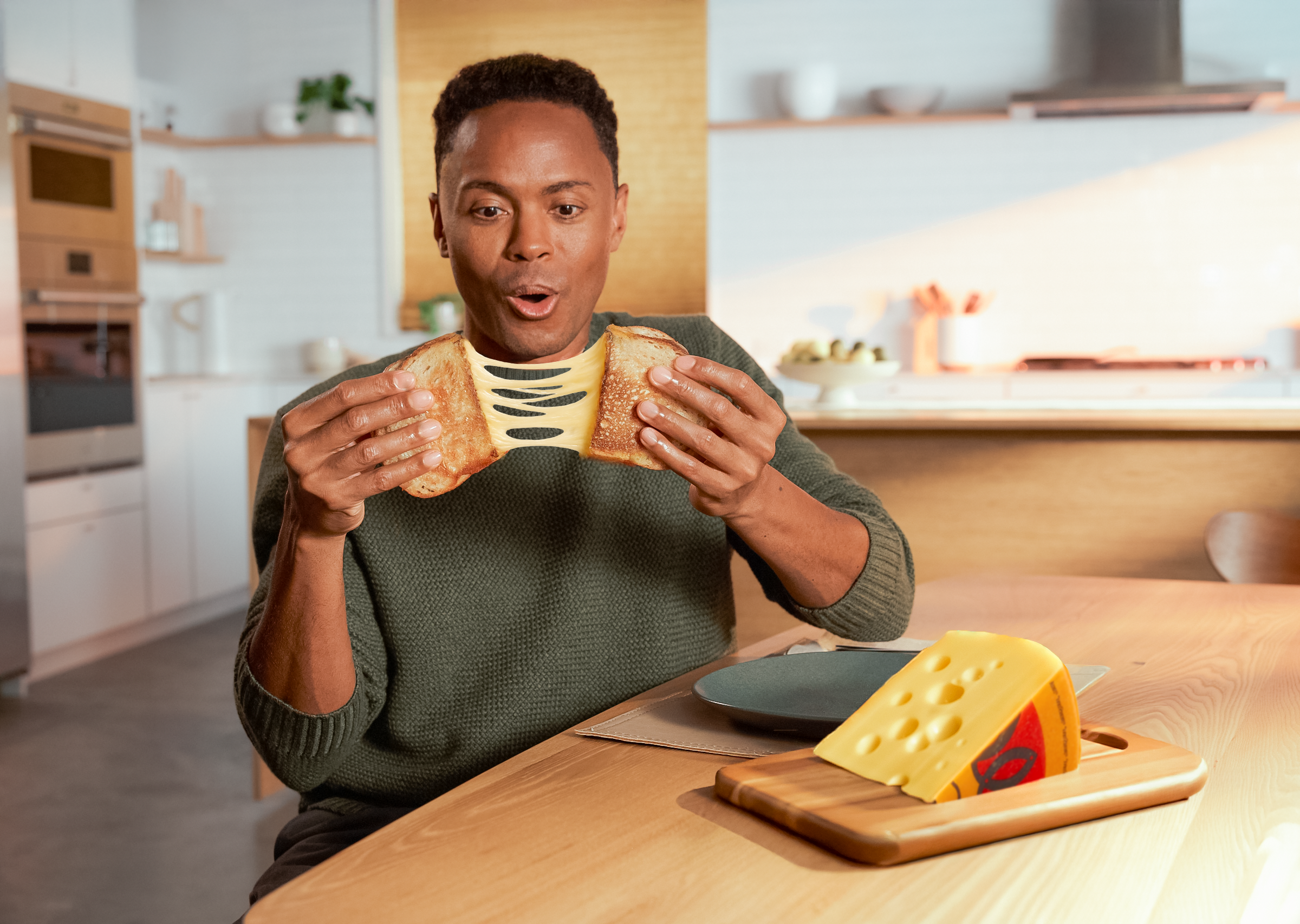 CHEESE PULL_STILL_RETOUCHED.png