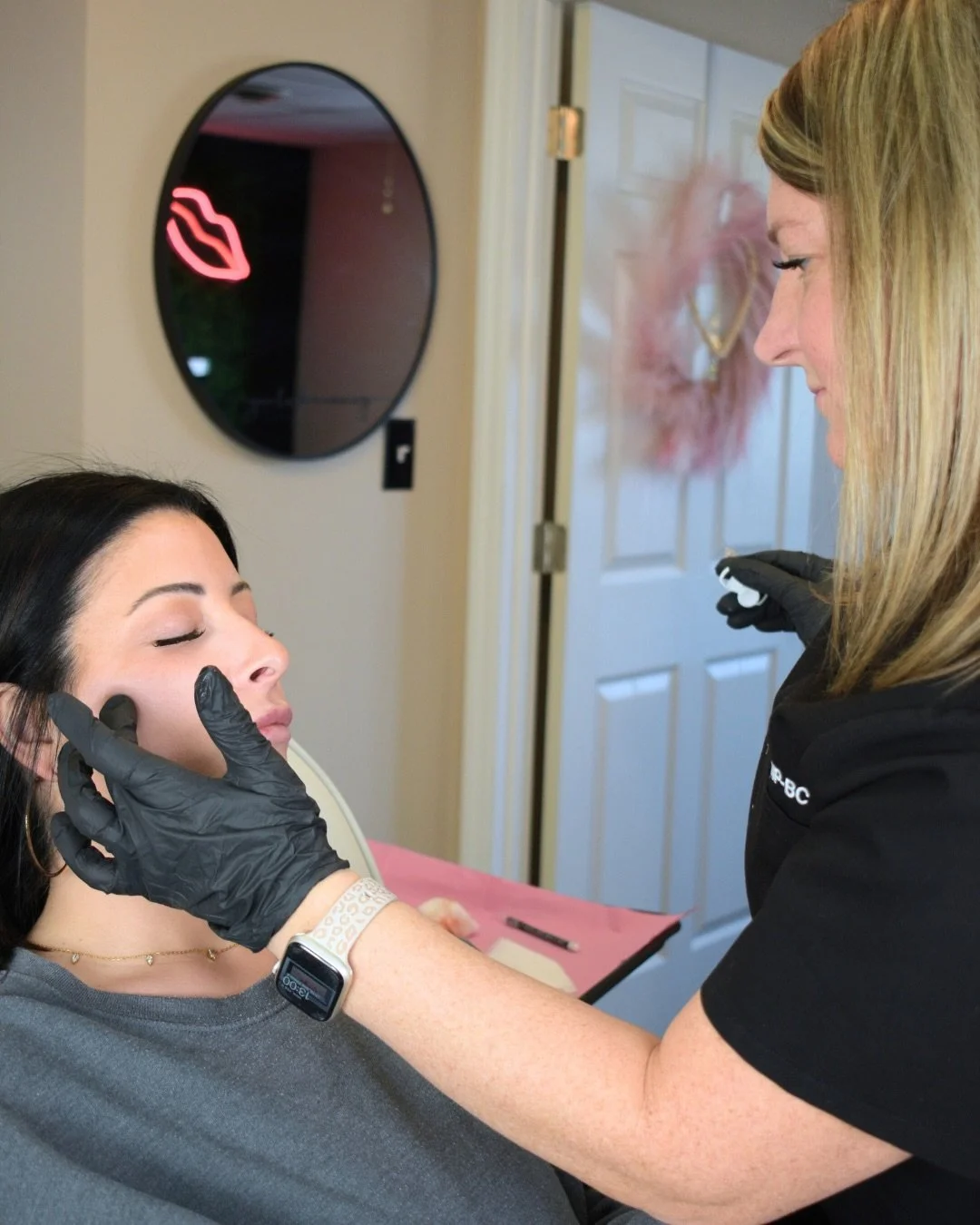 Galentine&rsquo;s glow hits different when it&rsquo;s real 💋✨

From subtle lip enhancements to skin-boosting treatments, everything we do is designed to elevate your natural beauty &mdash; never overdone, always you.

Soft, balanced lips.
Healthy, h