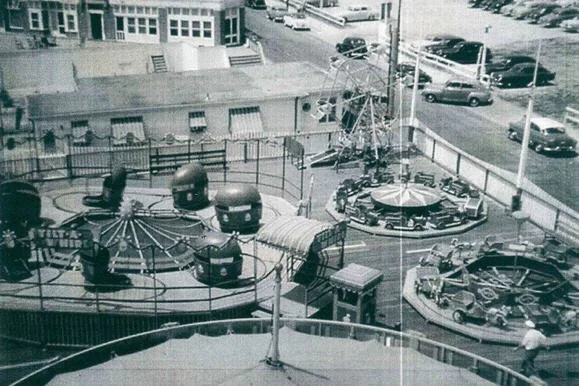 Gillian's Fun Deck 1953 - Photographer Unknown