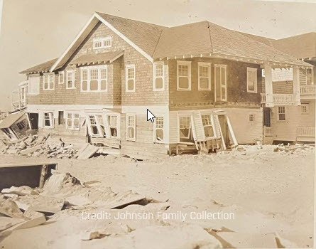 1944 920 Park Place Side View