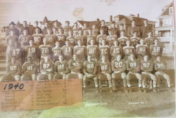 1940 OCHS Football Team.jpg