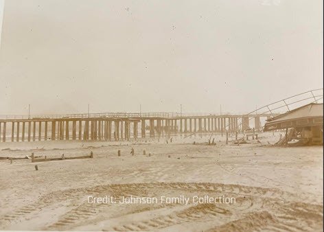 1944 Pennlyn Place and Boardwalk