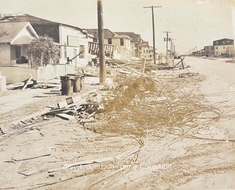 1944 Bay Ave Between 3rd and 4th Streets
