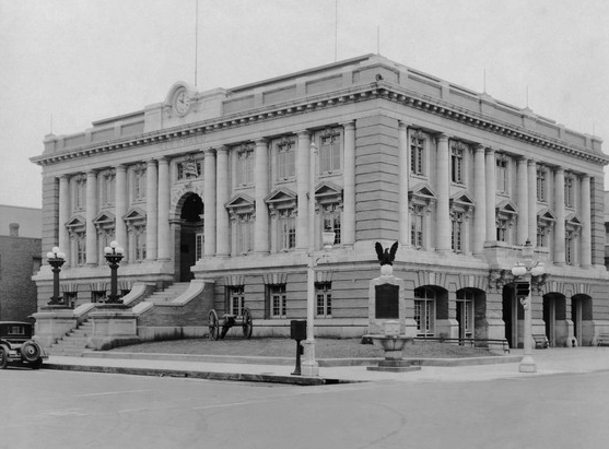 City Hall 1925 - Photographer Unknown