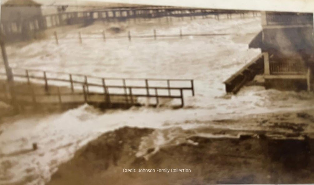 1944 4th and Boardwalk 2