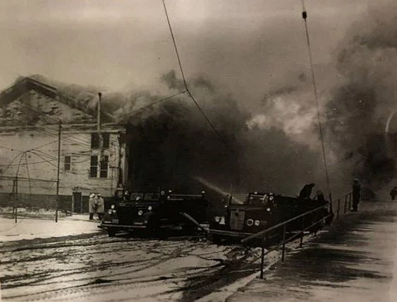  - Photographer Unknown