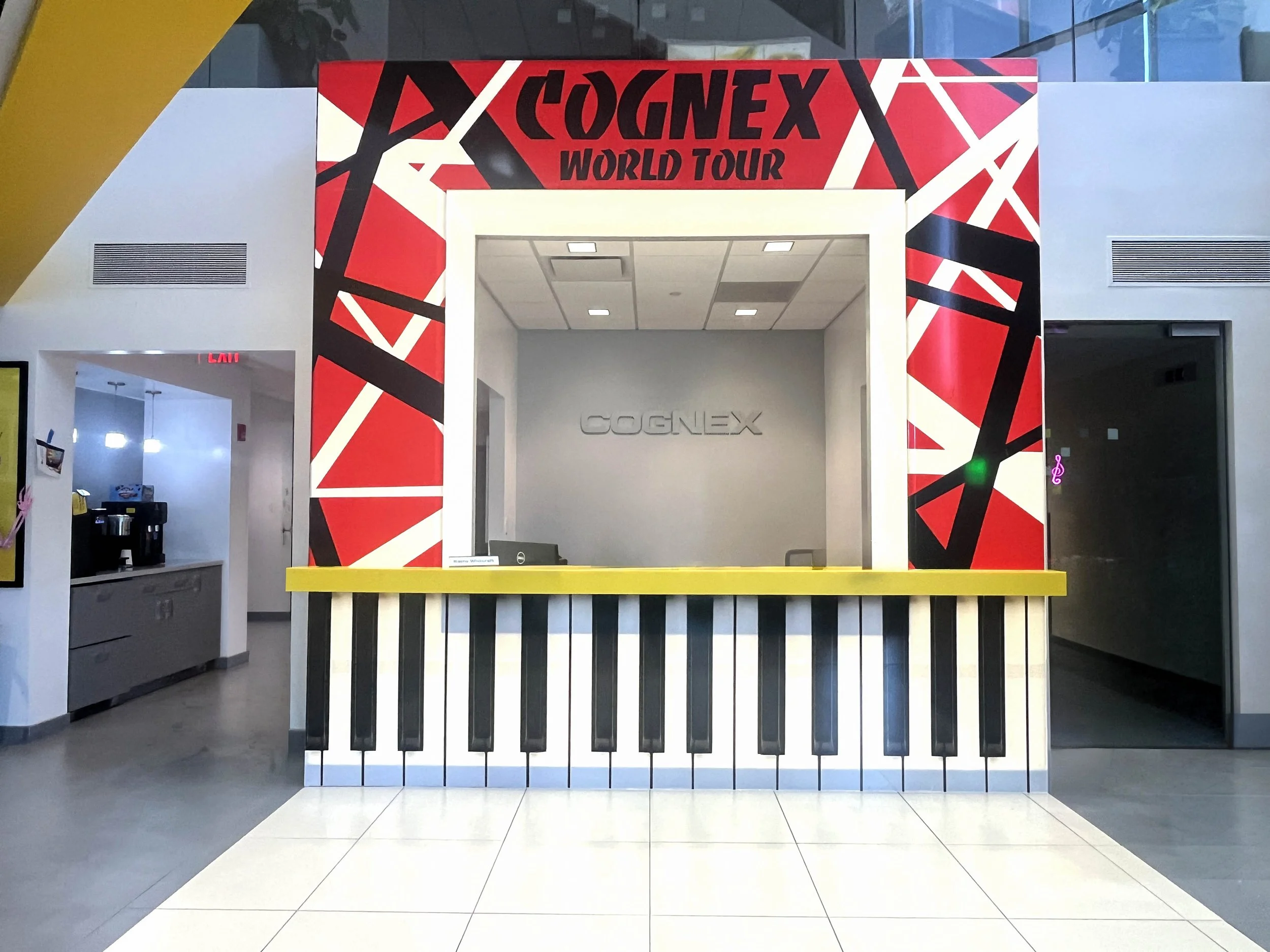 Cognex_Halloween Lobby_100425_70.JPG